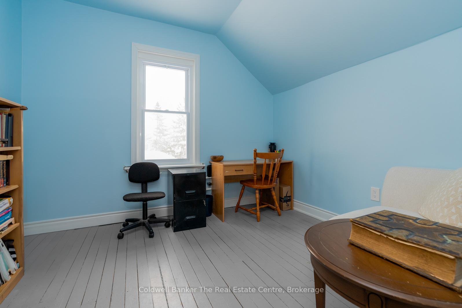 Photo 14 of 24 Elizabeth Street W, Clearview, Creemore — HOMEH