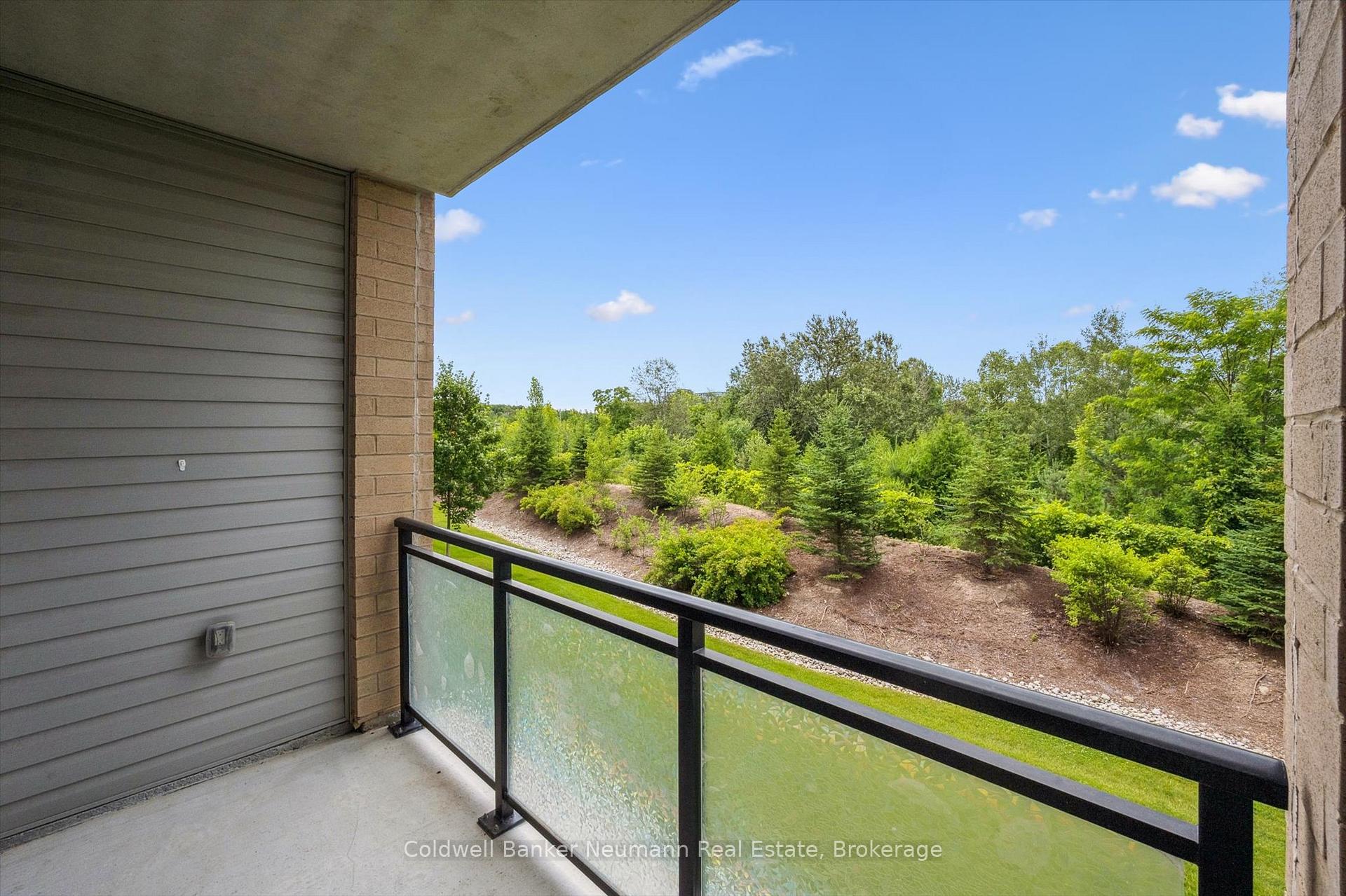Photo 41 of Unit 108, 25 Kay Crescent, Guelph, Pineridge/Westminster Woods — HOMEH