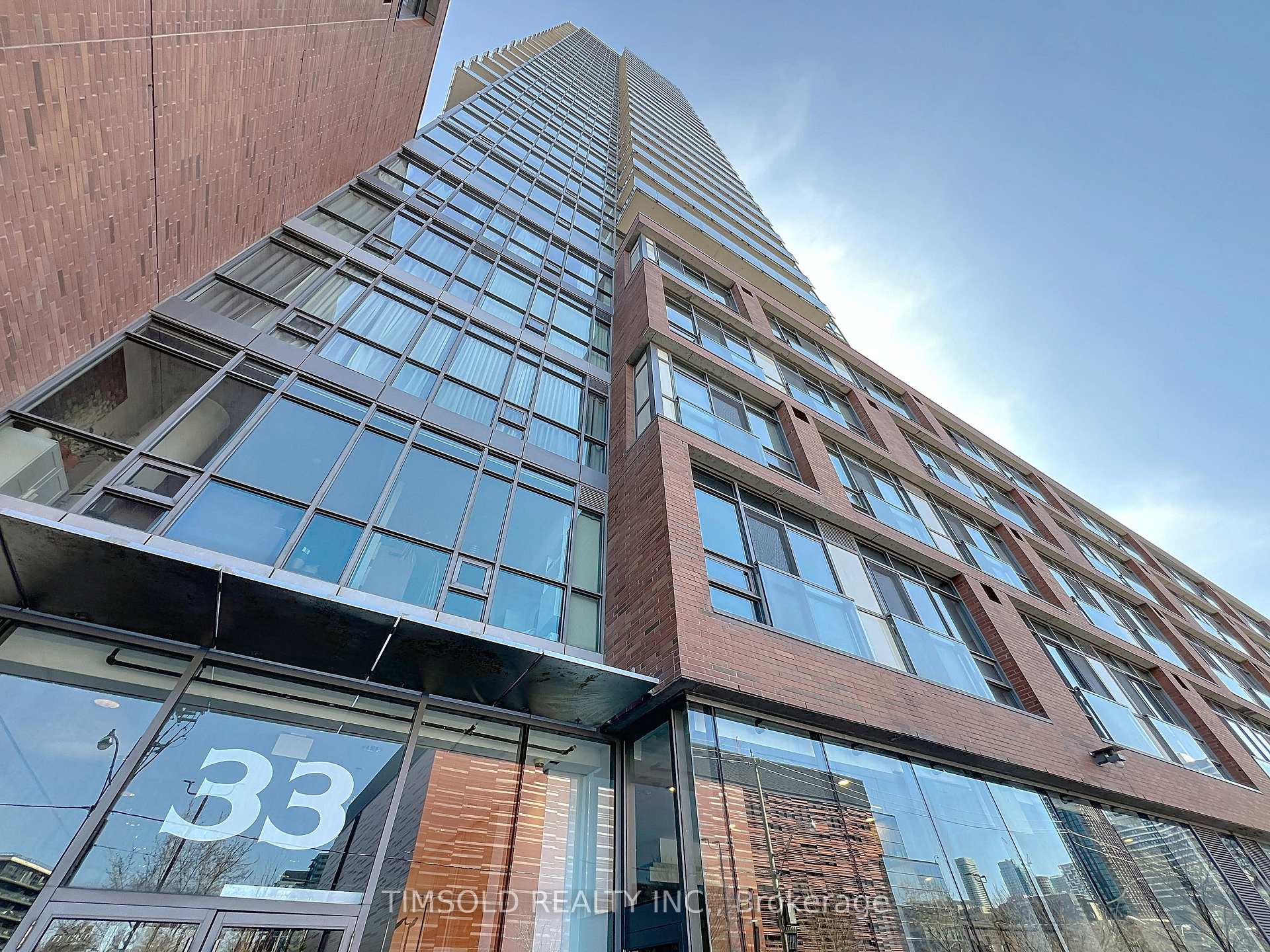 Front of Unit 212, 33 Mill Street