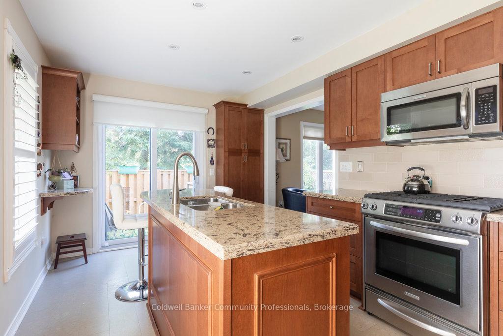 Photo 12 of Unit 1, 11 Pirie Drive, Hamilton, Dundas — HOMEH