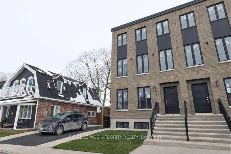 Photo 36 of 9 Gwynne Avenue, Ottawa, Civic Hospital — HOMEH