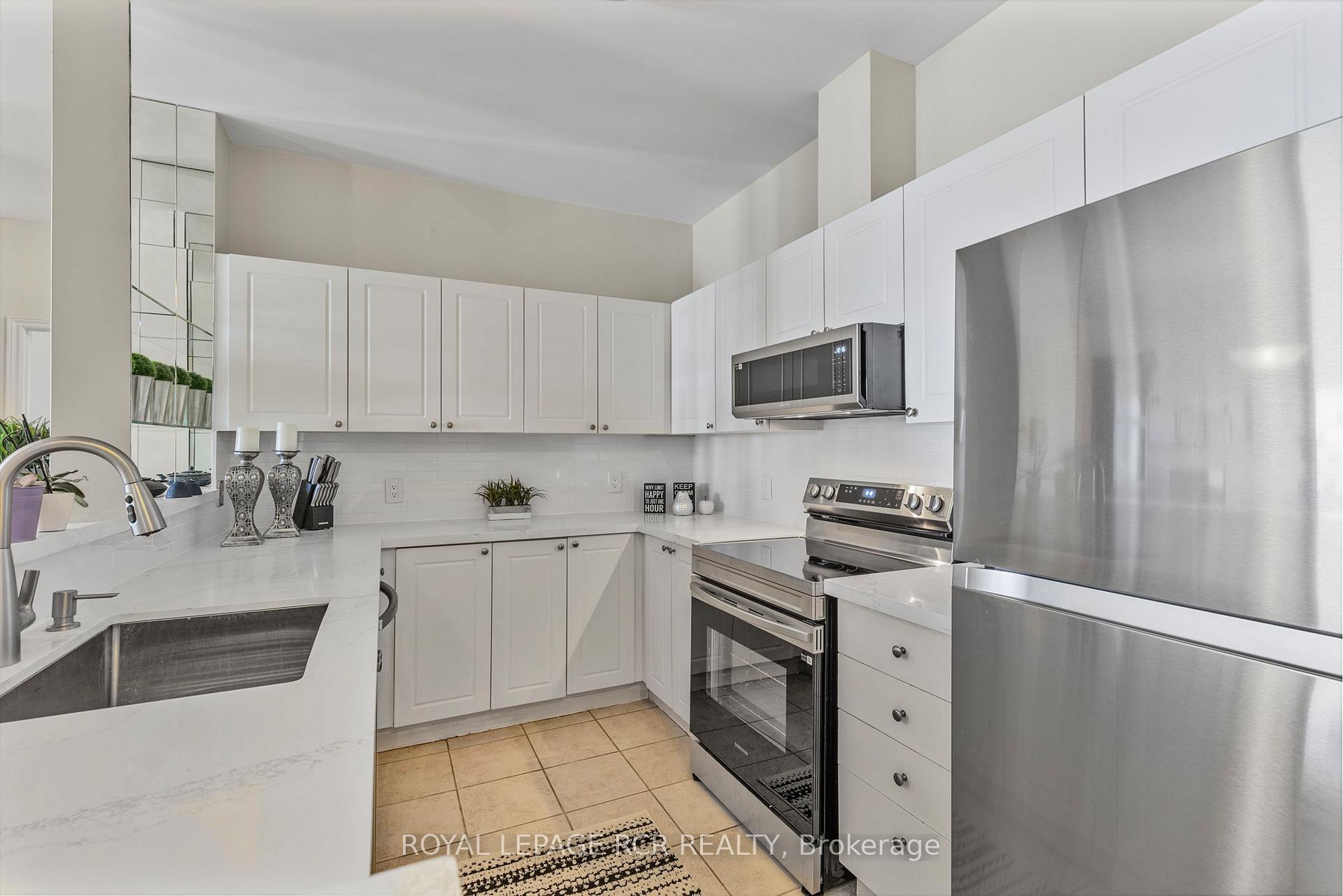 Photo 14 of Unit 521, 10 Gateway Boulevard, Toronto, Flemingdon Park — HOMEH