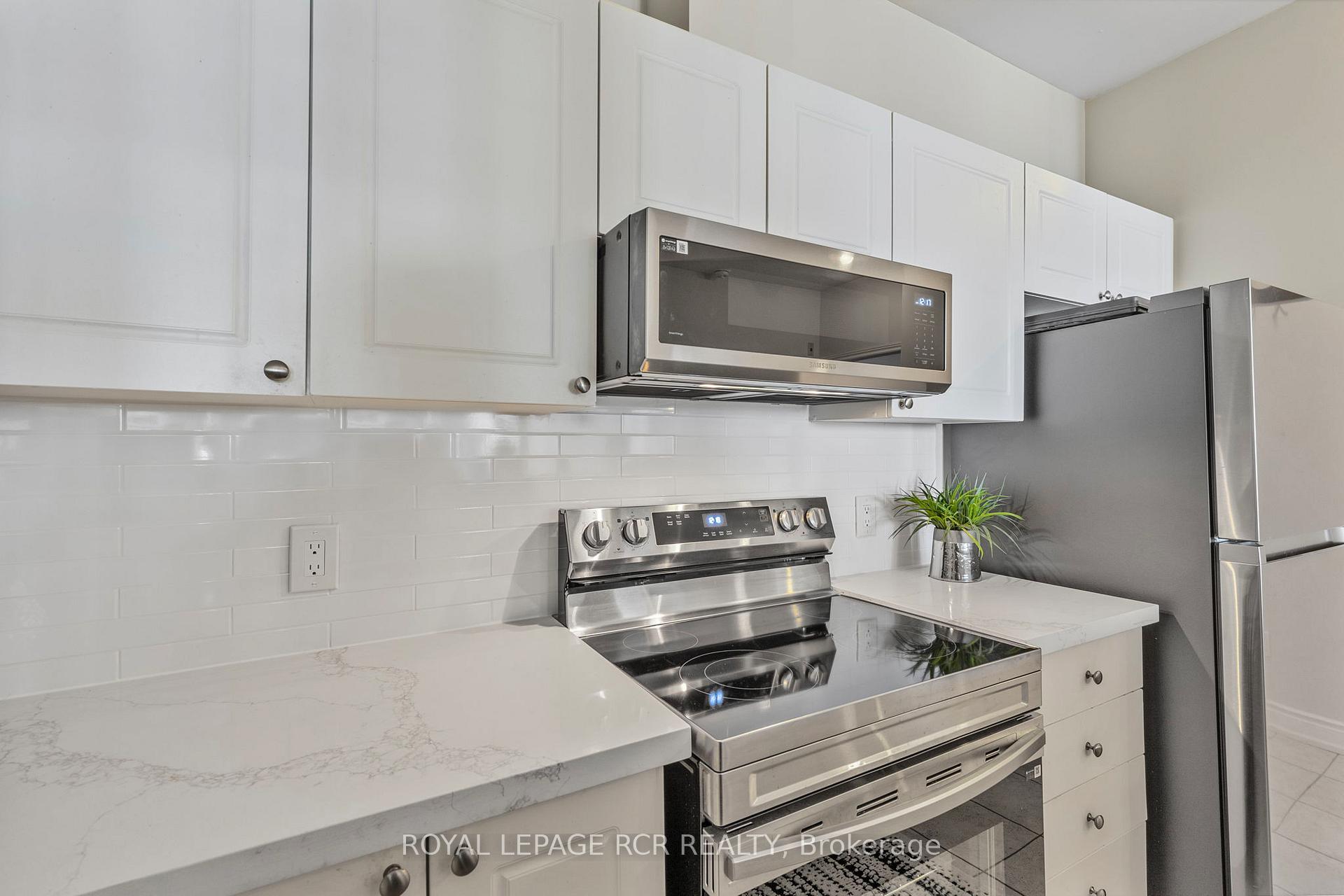 Photo 15 of Unit 521, 10 Gateway Boulevard, Toronto, Flemingdon Park — HOMEH