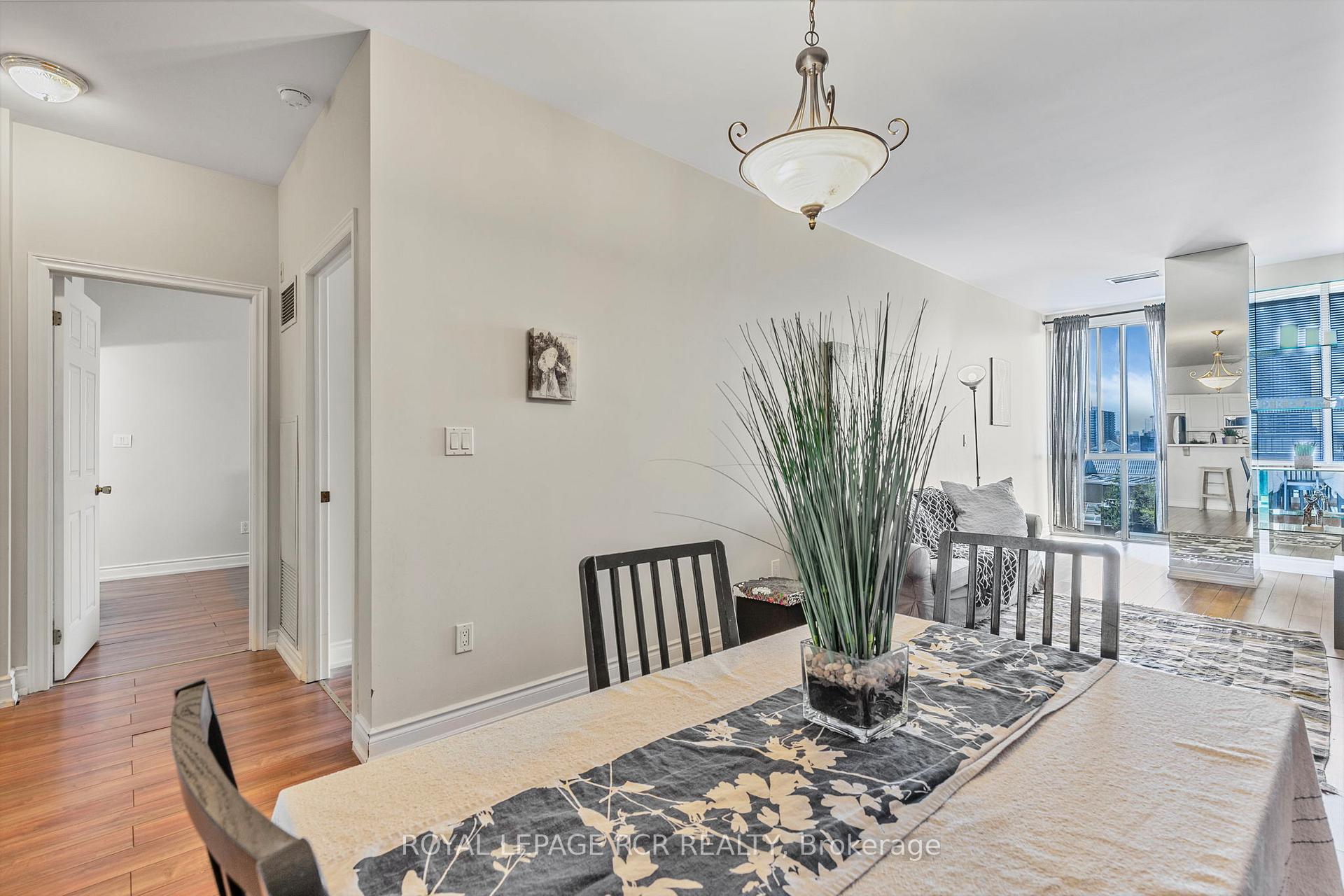 Photo 20 of Unit 521, 10 Gateway Boulevard, Toronto, Flemingdon Park — HOMEH
