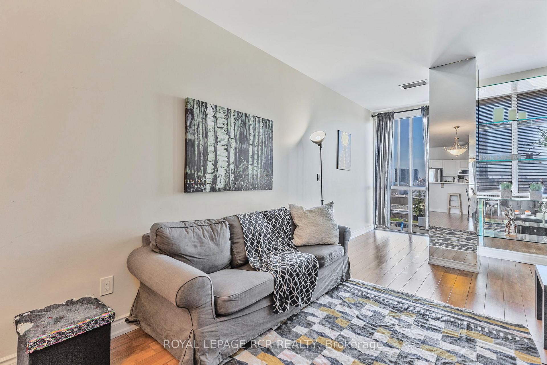 Photo 21 of Unit 521, 10 Gateway Boulevard, Toronto, Flemingdon Park — HOMEH
