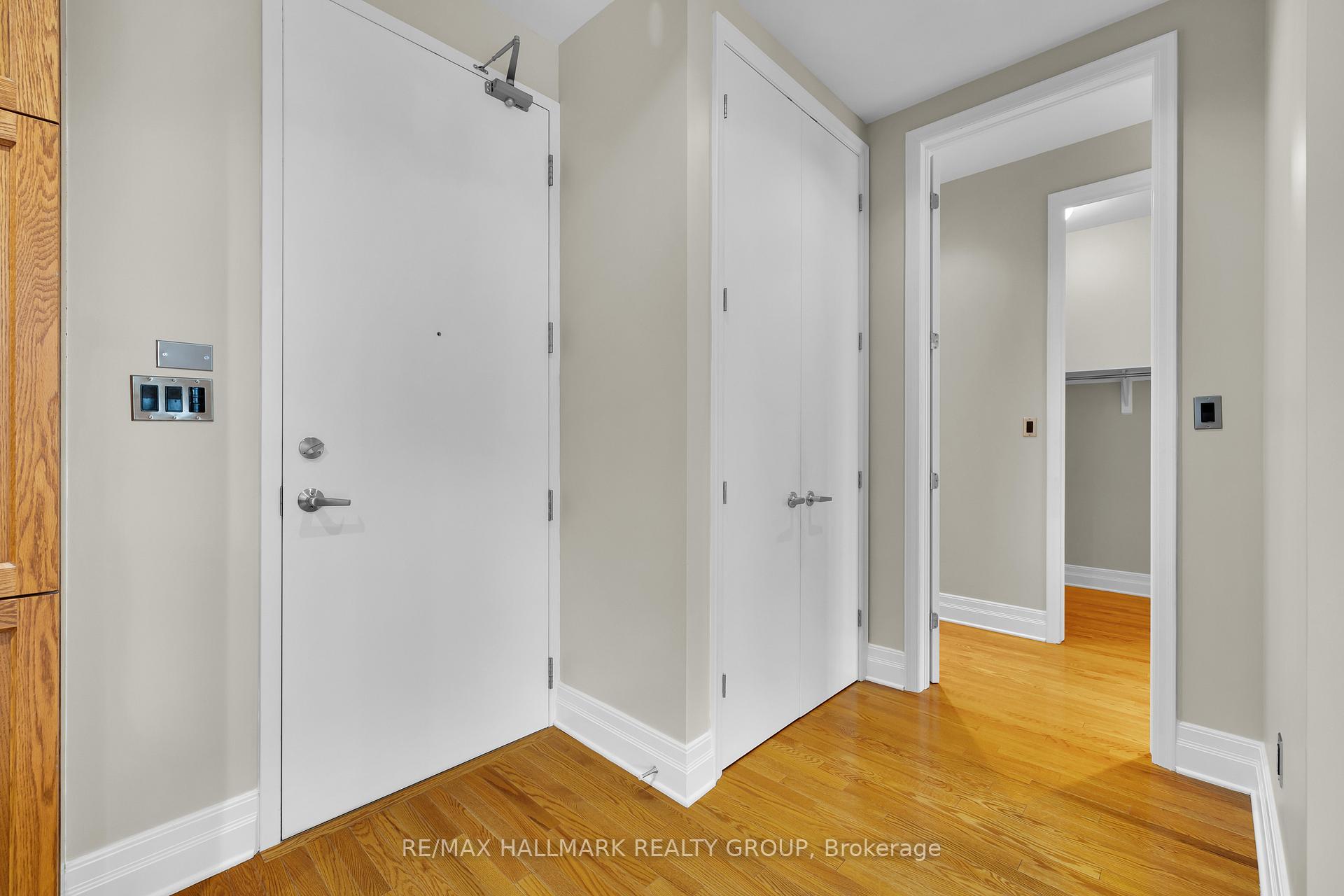 Photo 4 of Unit PH5, 330 Loretta Avenue S, Ottawa, West Centre Town — HOMEH