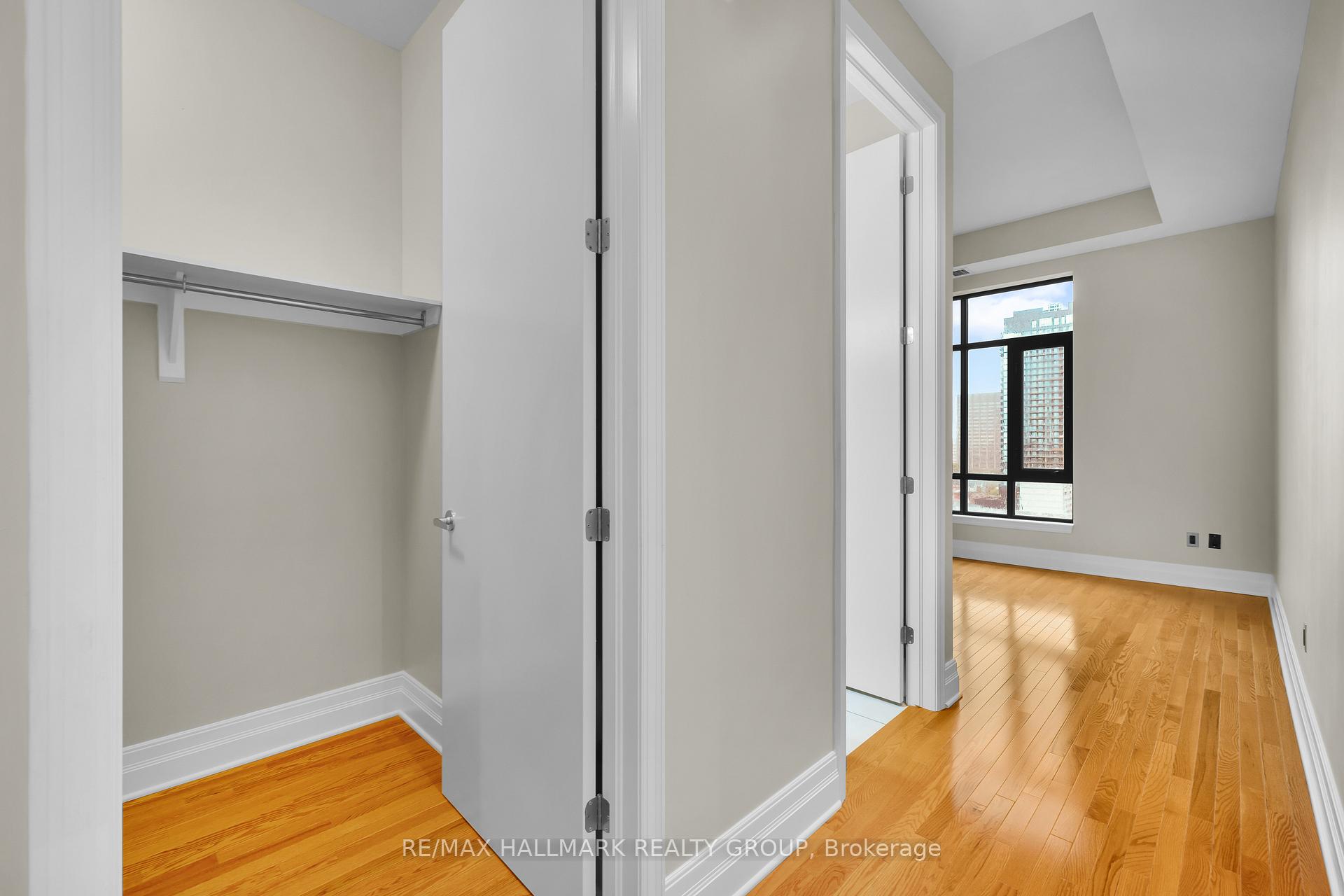 Photo 31 of Unit PH5, 330 Loretta Avenue S, Ottawa, West Centre Town — HOMEH