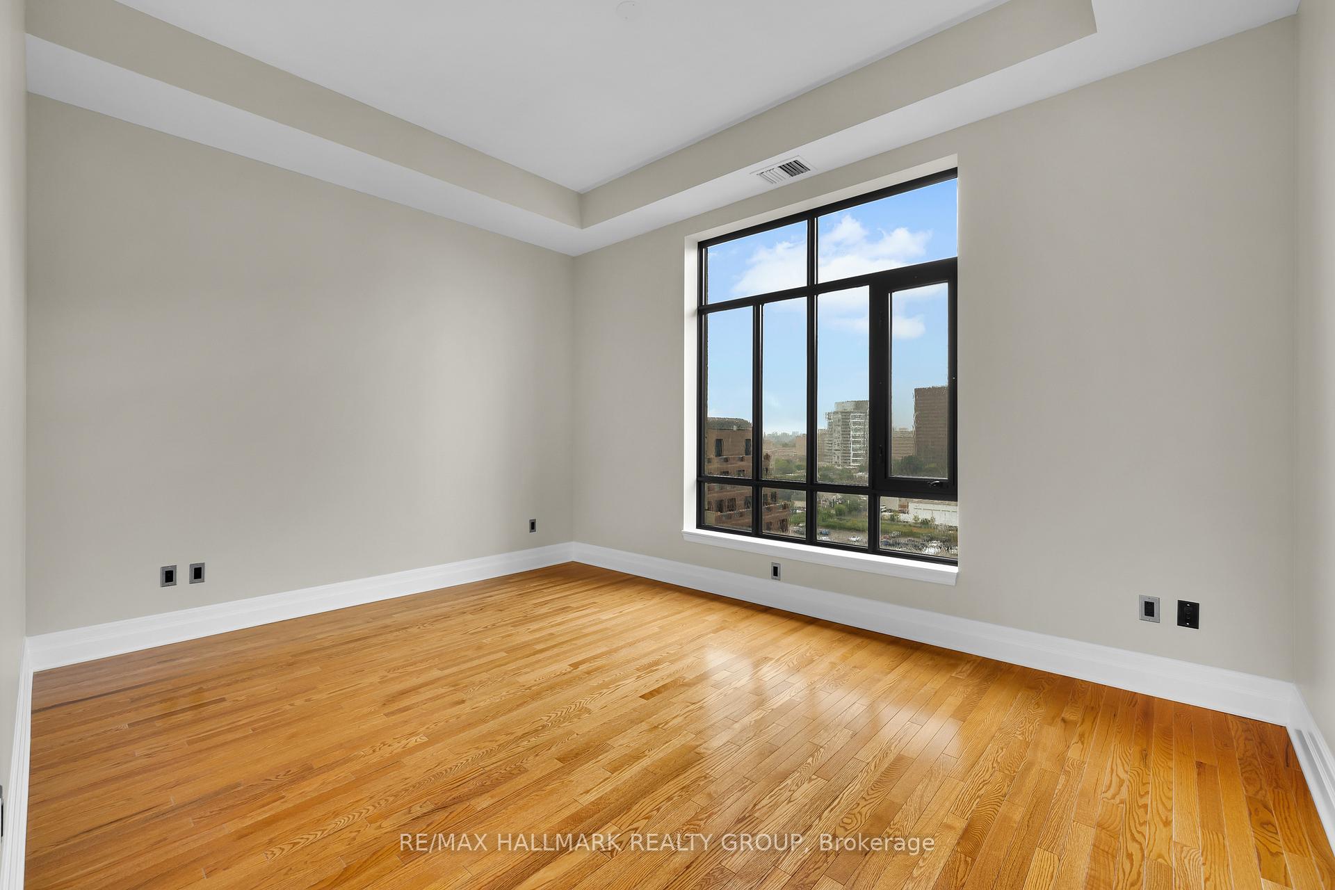 Photo 32 of Unit PH5, 330 Loretta Avenue S, Ottawa, West Centre Town — HOMEH