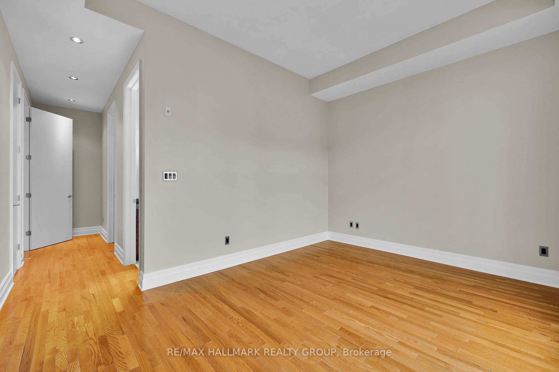 Photo 33 of Unit PH5, 330 Loretta Avenue S, Ottawa, West Centre Town — HOMEH