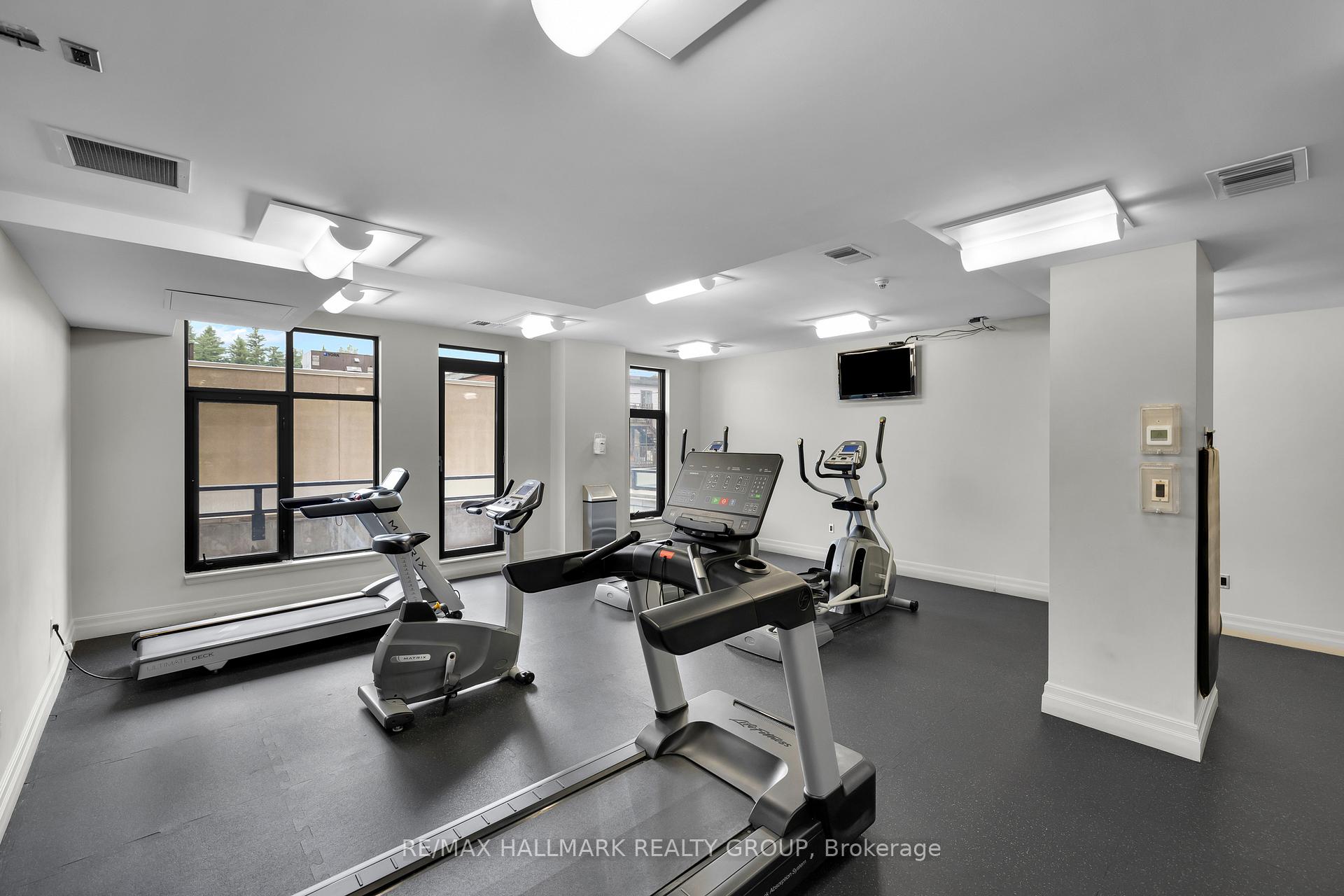 Photo 48 of Unit PH5, 330 Loretta Avenue S, Ottawa, West Centre Town — HOMEH