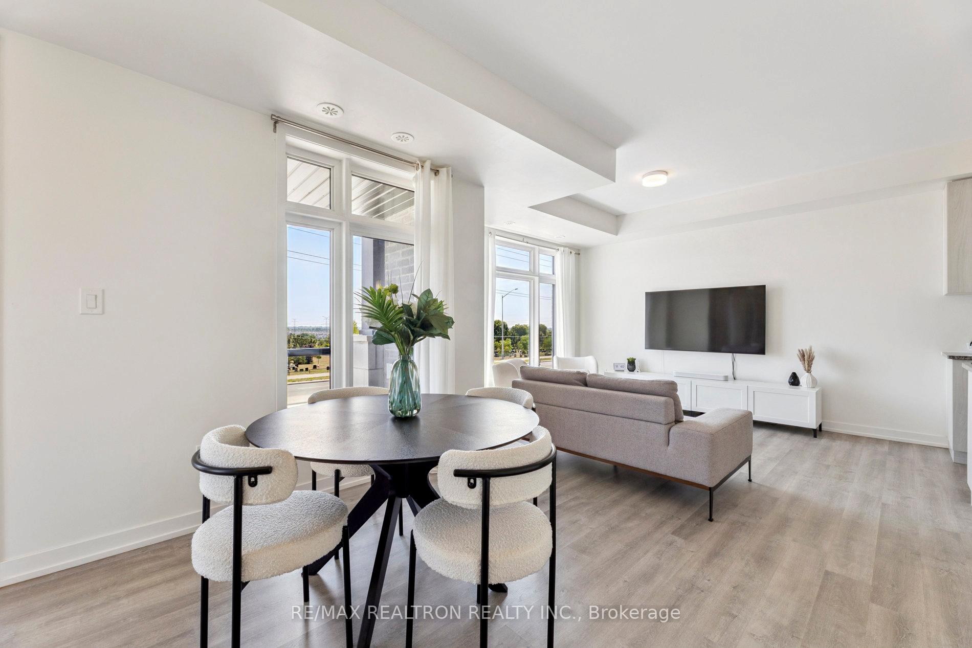 Photo 14 of Unit 418, 2550 Castlegate Crossing, Pickering, Duffin Heights — HOMEH