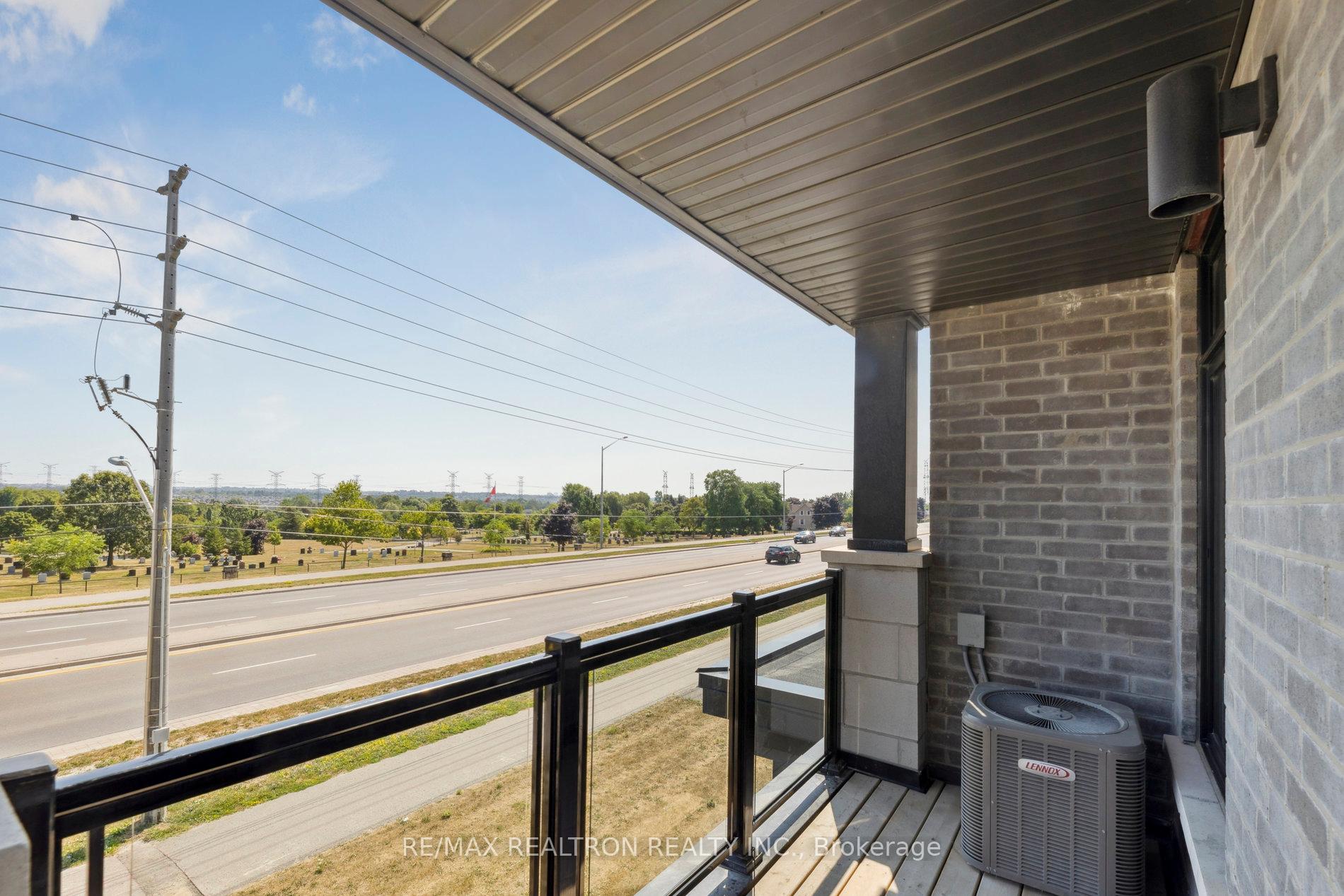 Photo 25 of Unit 418, 2550 Castlegate Crossing, Pickering, Duffin Heights — HOMEH