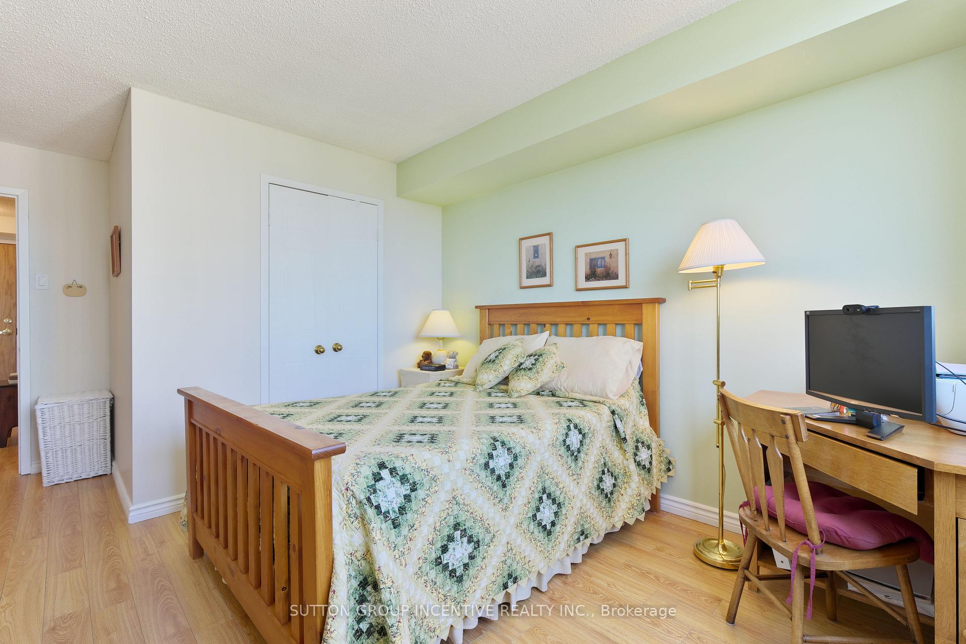 Photo 12 of Unit 706, 75 Ellen Street, Barrie, City Centre — HOMEH