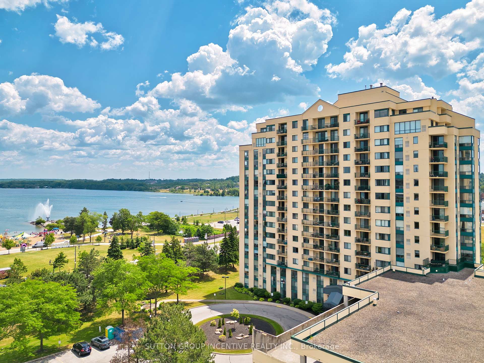 Photo 24 of Unit 706, 75 Ellen Street, Barrie, City Centre — HOMEH