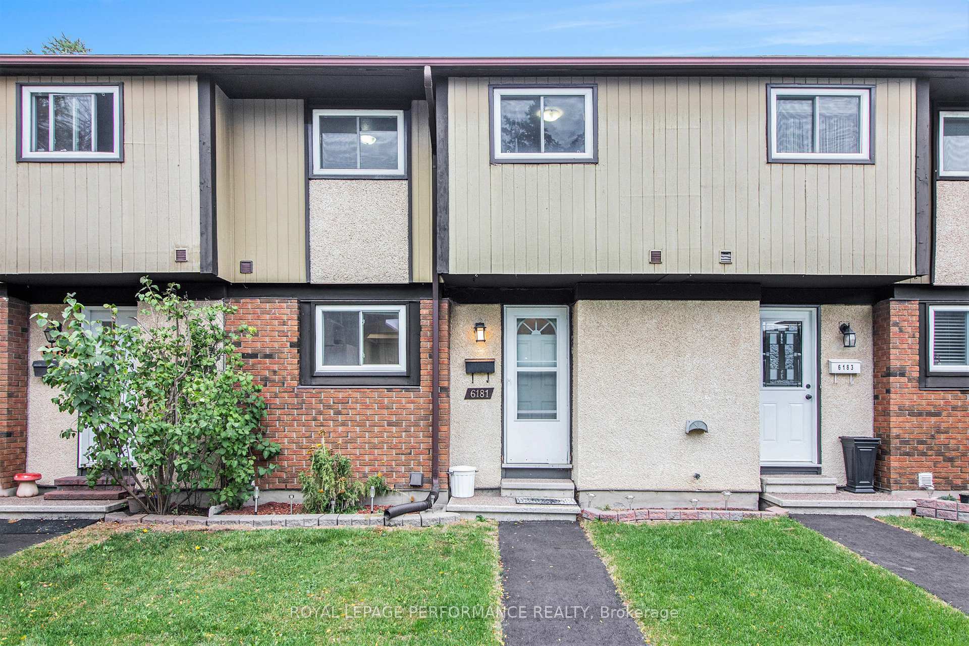 Photo 1 of 6181 Brookside Lane, Ottawa, Convent Glen South — HOMEH