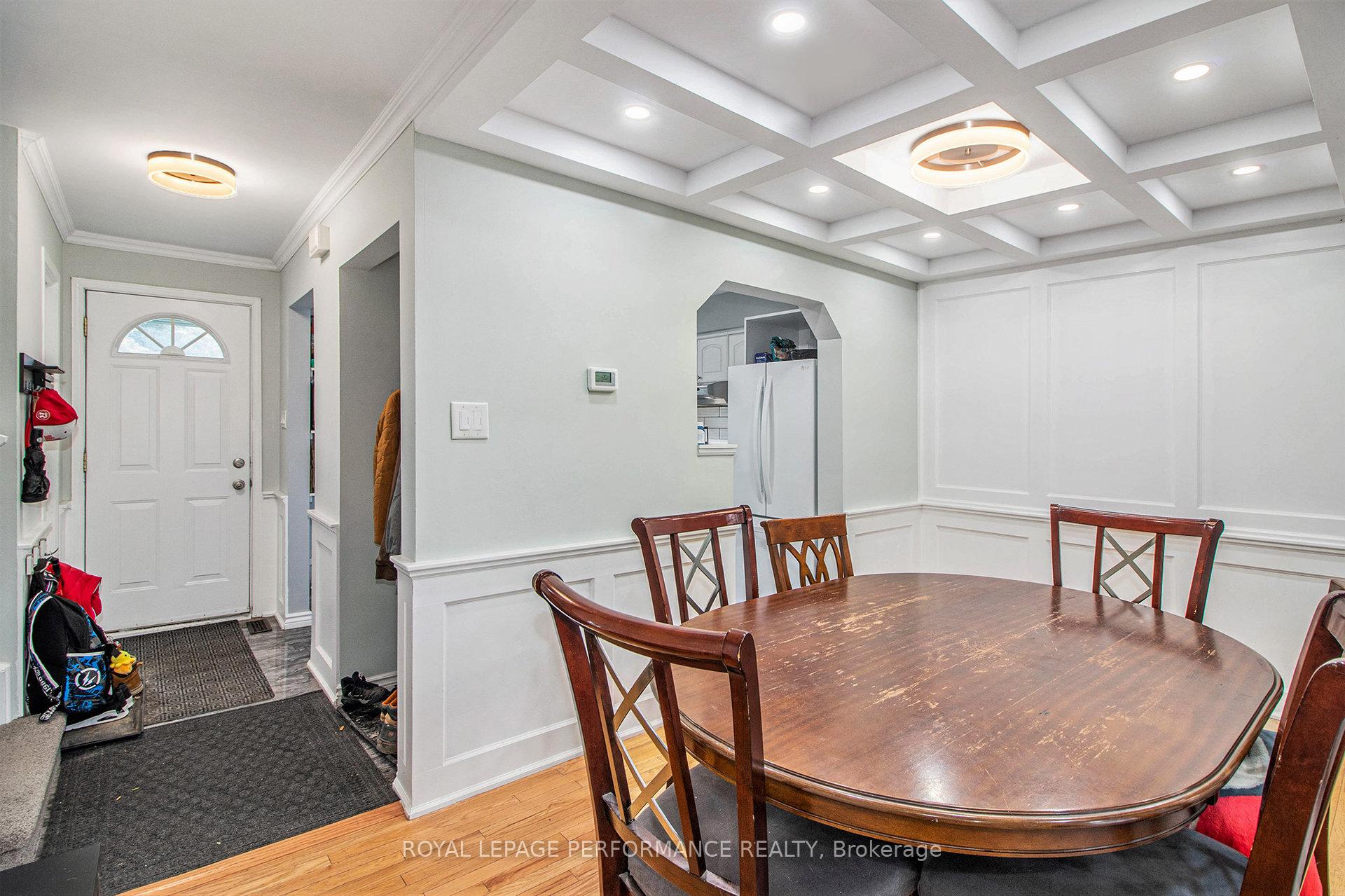 Photo 7 of 6181 Brookside Lane, Ottawa, Convent Glen South — HOMEH