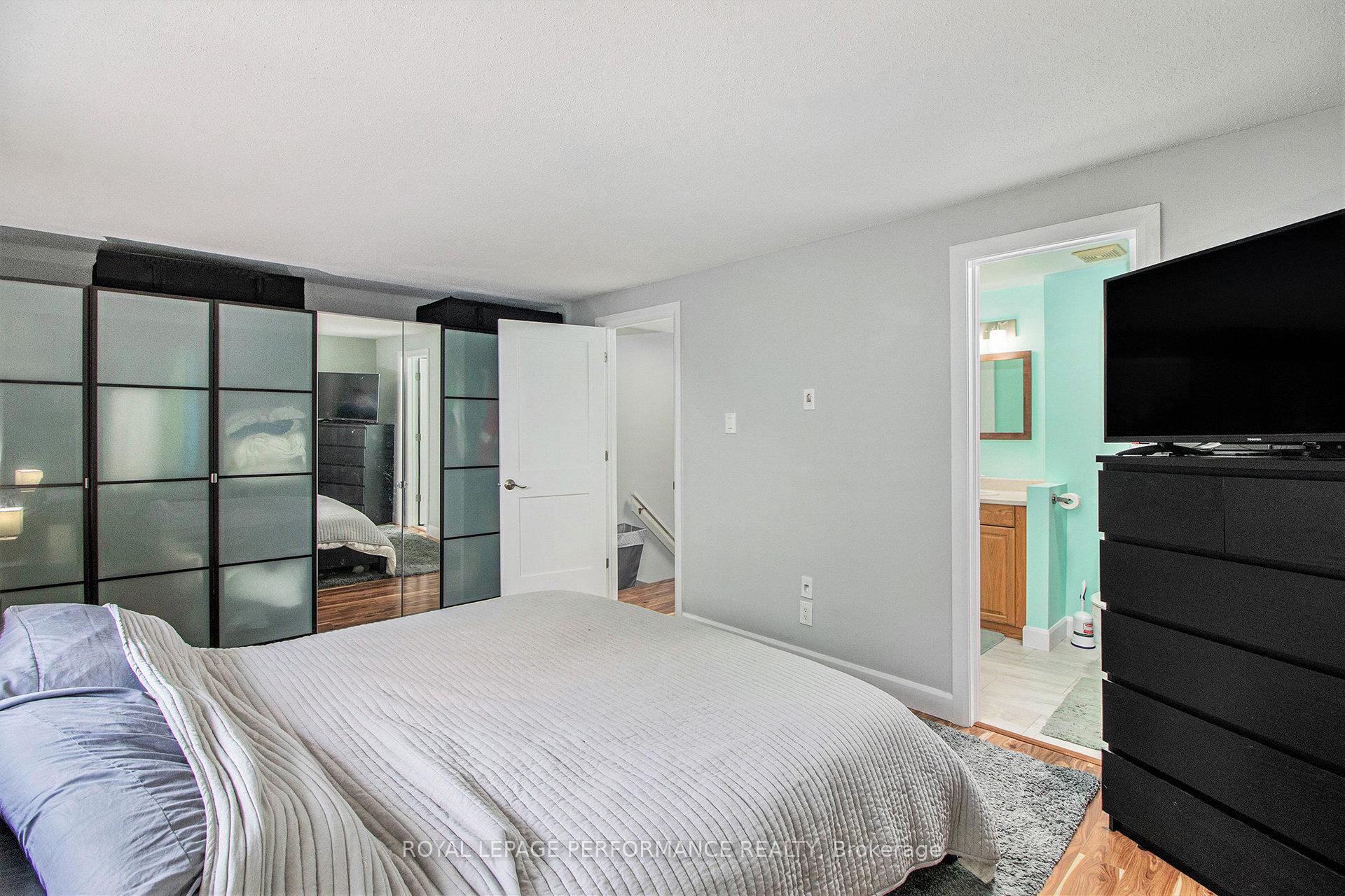 Photo 14 of 6181 Brookside Lane, Ottawa, Convent Glen South — HOMEH