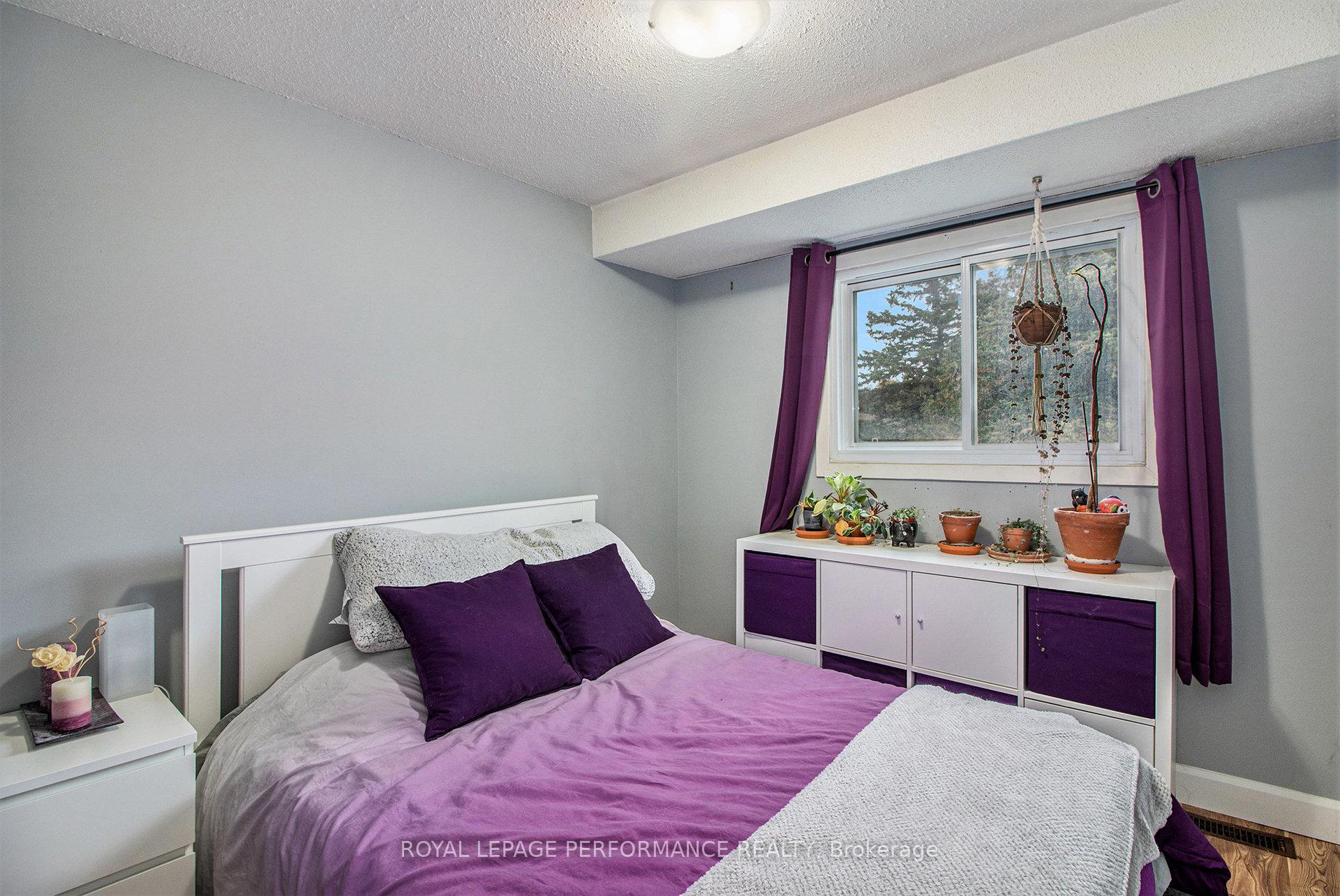 Photo 17 of 6181 Brookside Lane, Ottawa, Convent Glen South — HOMEH