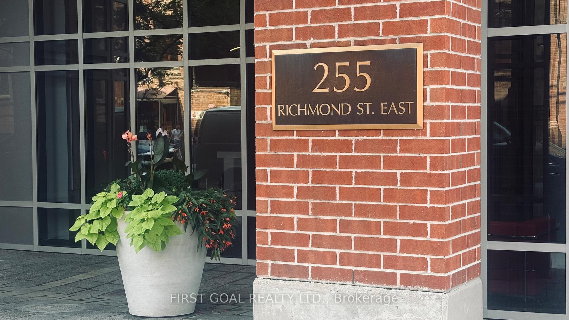 Photo 2 of Unit 123, 255 Richmond Street E, Toronto, Moss Park — HOMEH