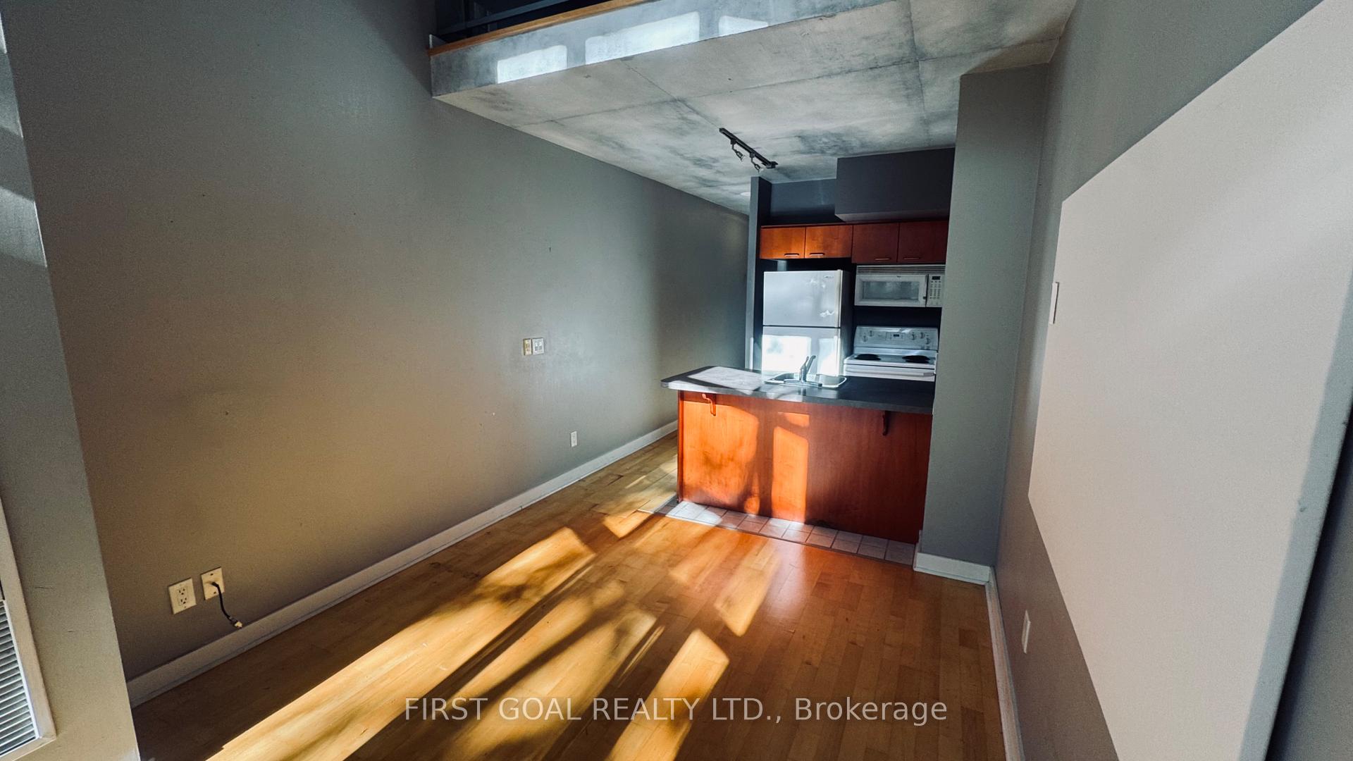 Photo 9 of Unit 123, 255 Richmond Street E, Toronto, Moss Park — HOMEH