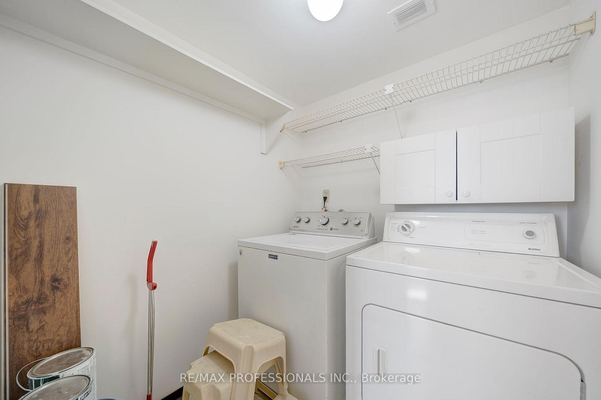 Photo 25 of Unit 1710, 270 Scarlett Road, Toronto, Rockcliffe-Smythe — HOMEH