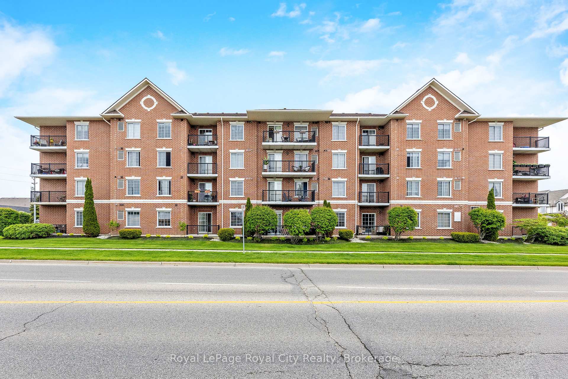 Photo 1 of Unit 111, 415 Grange Road, Guelph, Grange Road — HOMEH