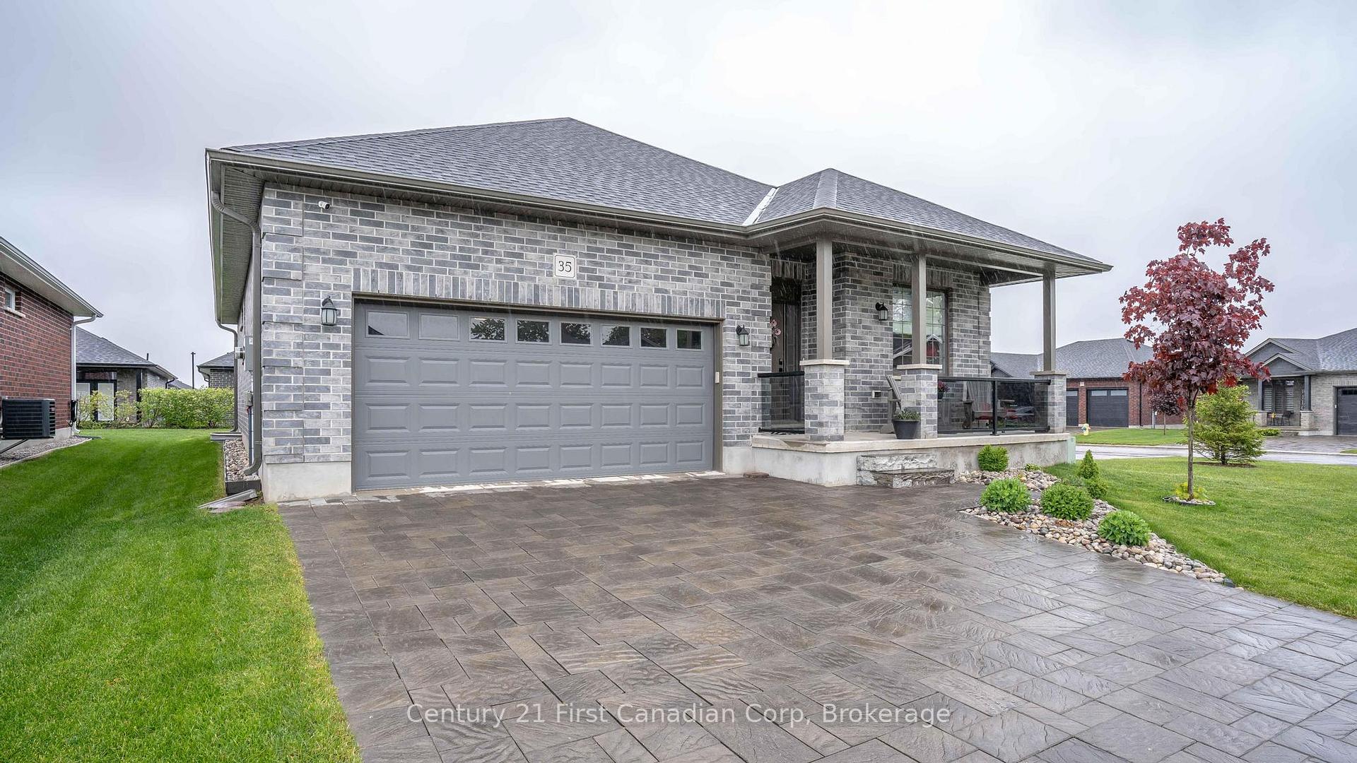 Photo 1 of Unit 35, 121 Robin Ridge Drive, Central Elgin, Belmont — HOMEH