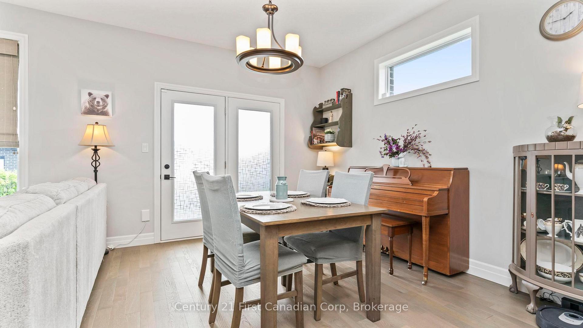 Photo 15 of Unit 35, 121 Robin Ridge Drive, Central Elgin, Belmont — HOMEH