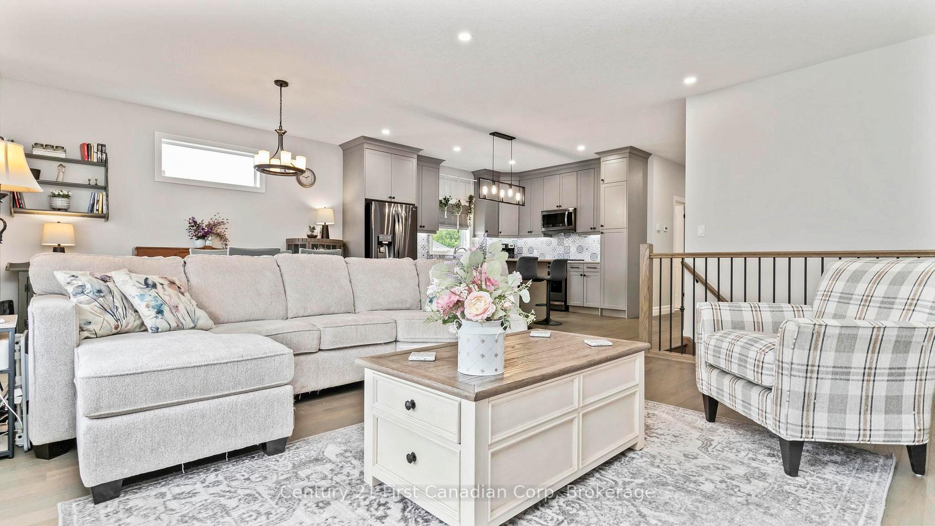 Photo 18 of Unit 35, 121 Robin Ridge Drive, Central Elgin, Belmont — HOMEH