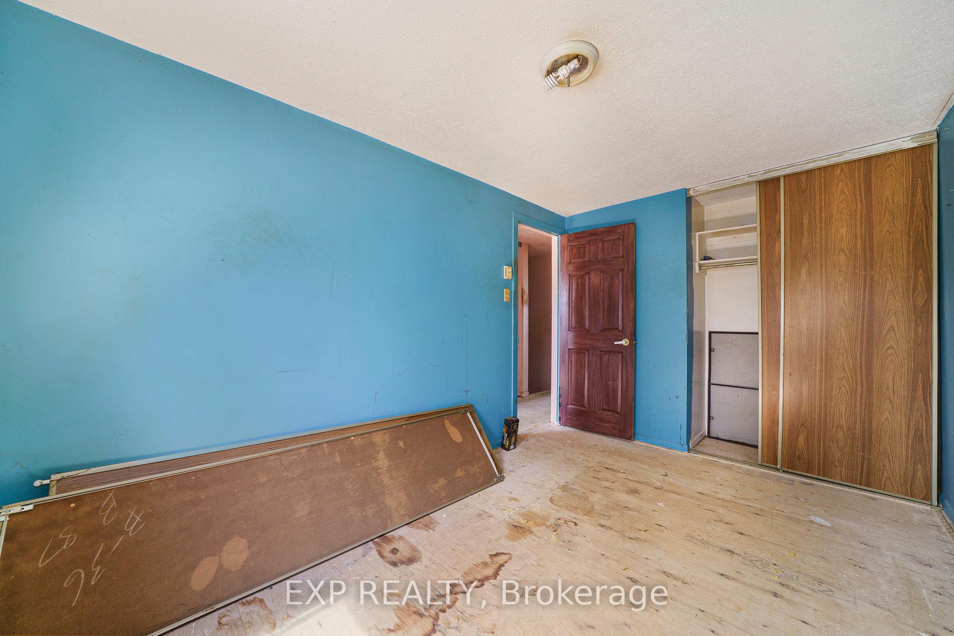 Photo 12 of Unit 4E, 39 Woodvale Green, Ottawa, Craig Henry/Woodvale — HOMEH