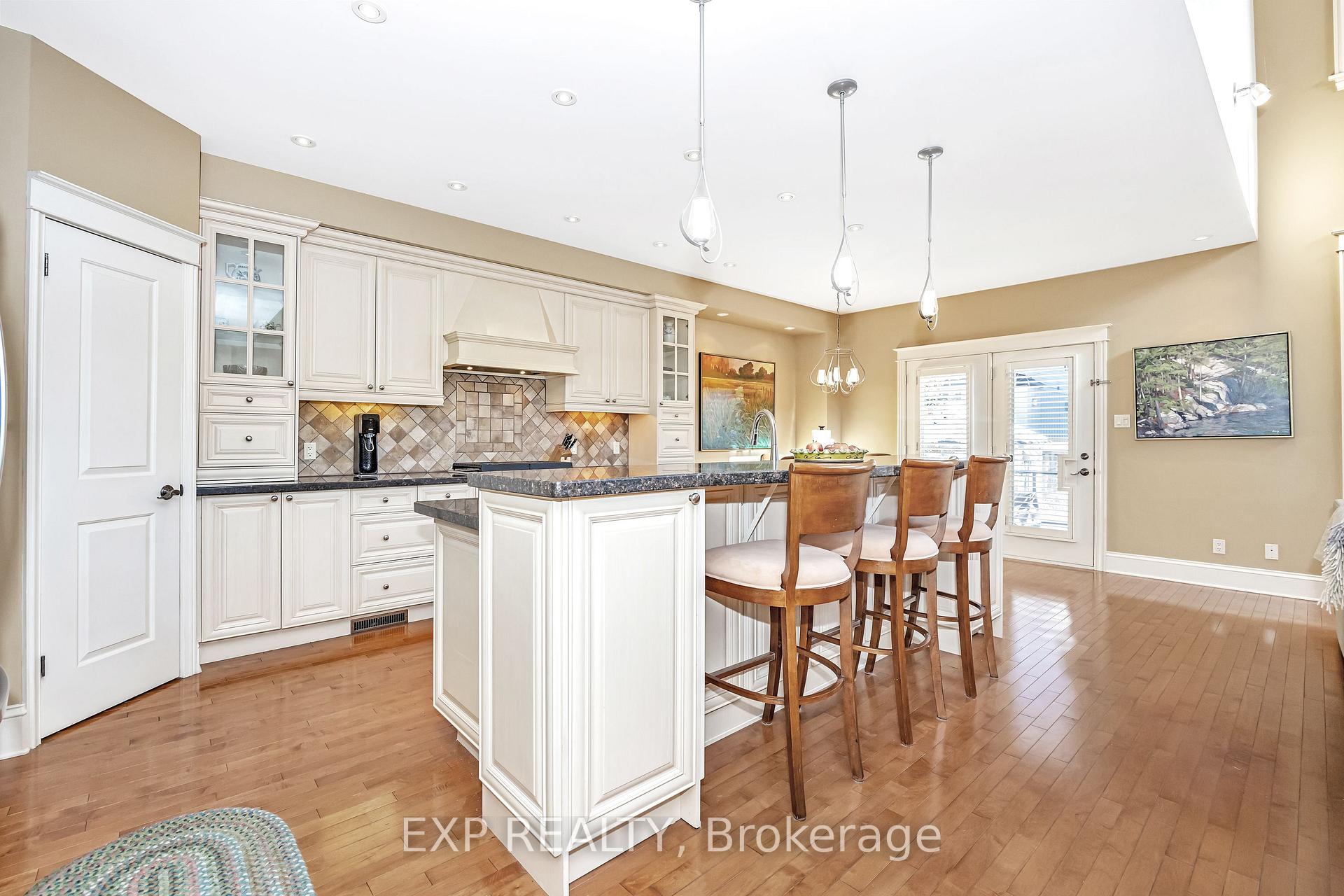 Photo 14 of 685 Denbury Avenue, Ottawa, Laurentianview — HOMEH