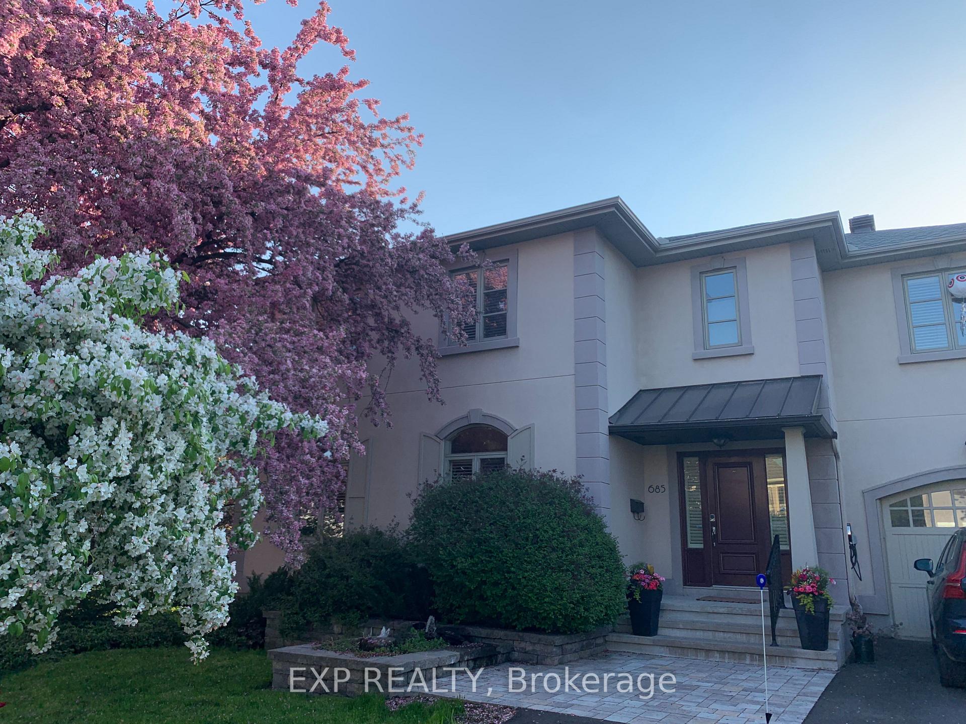 Photo 38 of 685 Denbury Avenue, Ottawa, Laurentianview — HOMEH