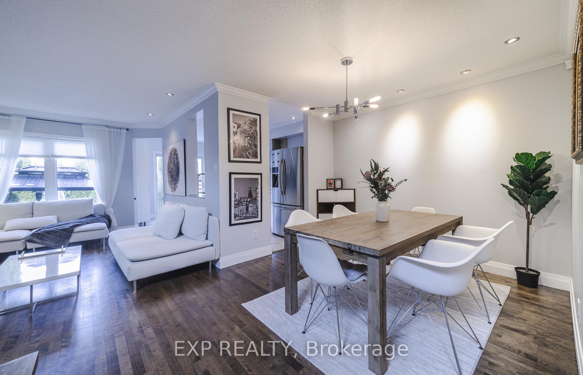 Photo 3 of Unit 42, 353 Hillsboro Private, Ottawa, Kanata - Emerald Meadows/Trailwest — HOMEH