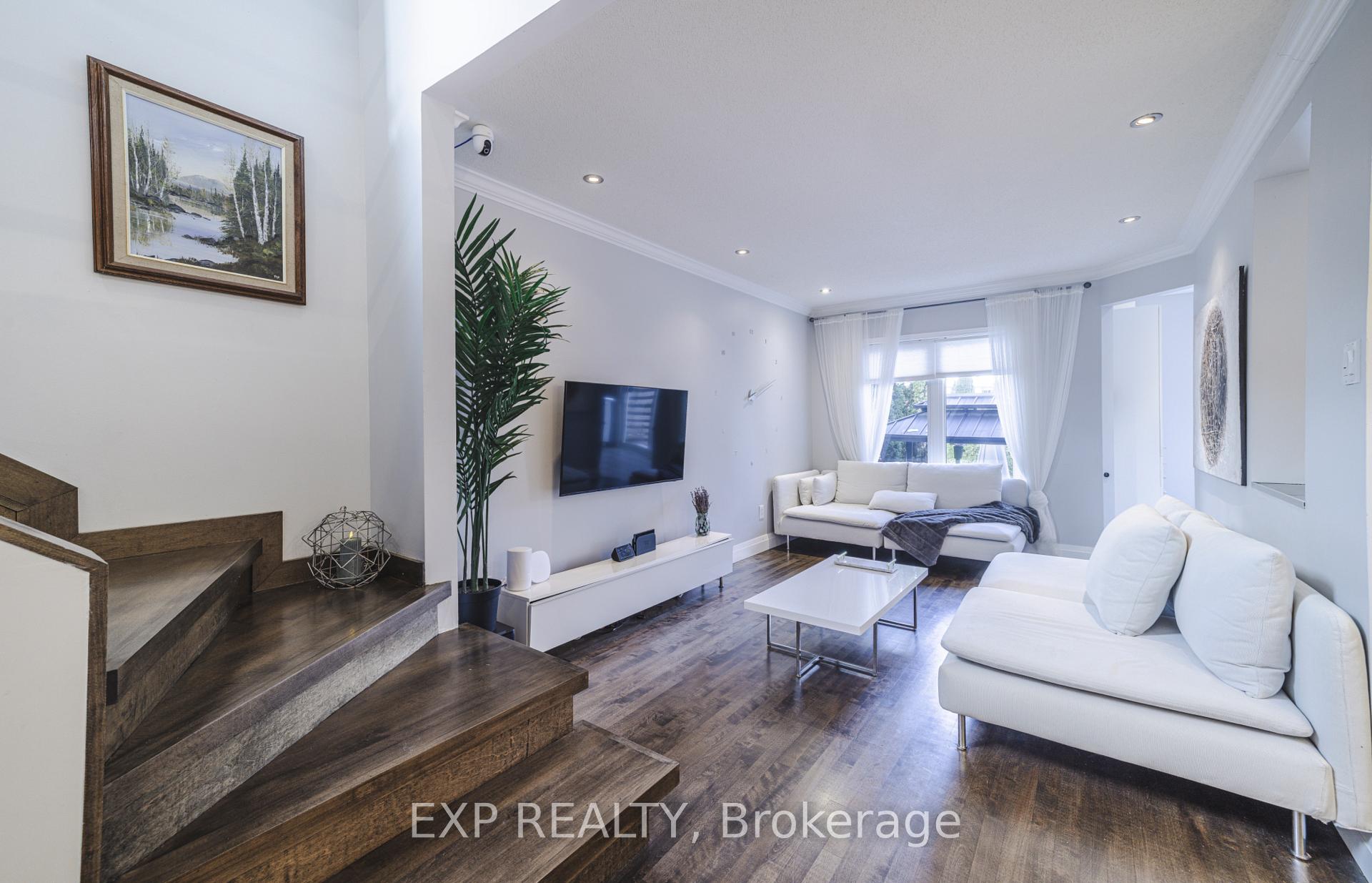 Photo 4 of Unit 42, 353 Hillsboro Private, Ottawa, Kanata - Emerald Meadows/Trailwest — HOMEH