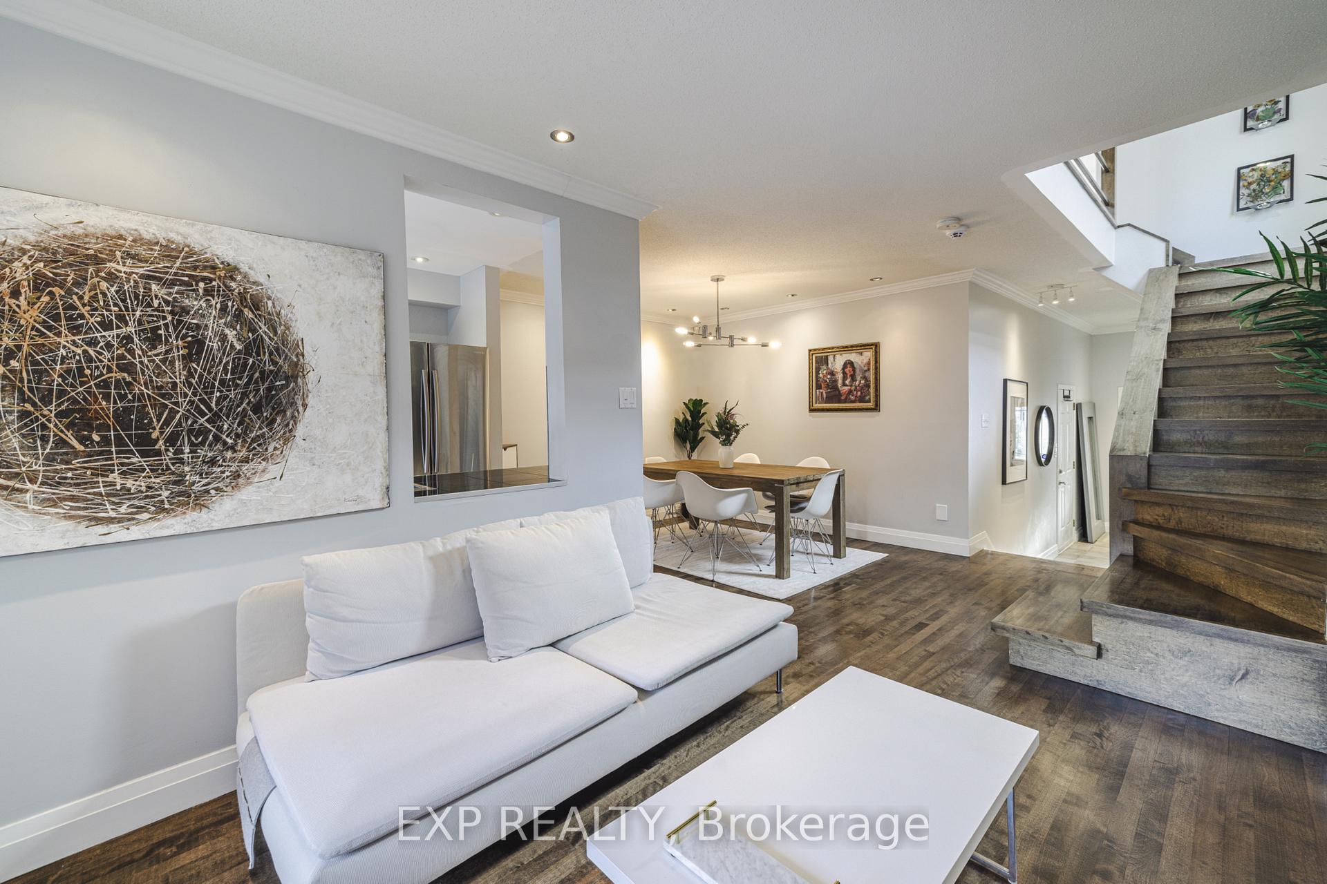 Photo 6 of Unit 42, 353 Hillsboro Private, Ottawa, Kanata - Emerald Meadows/Trailwest — HOMEH
