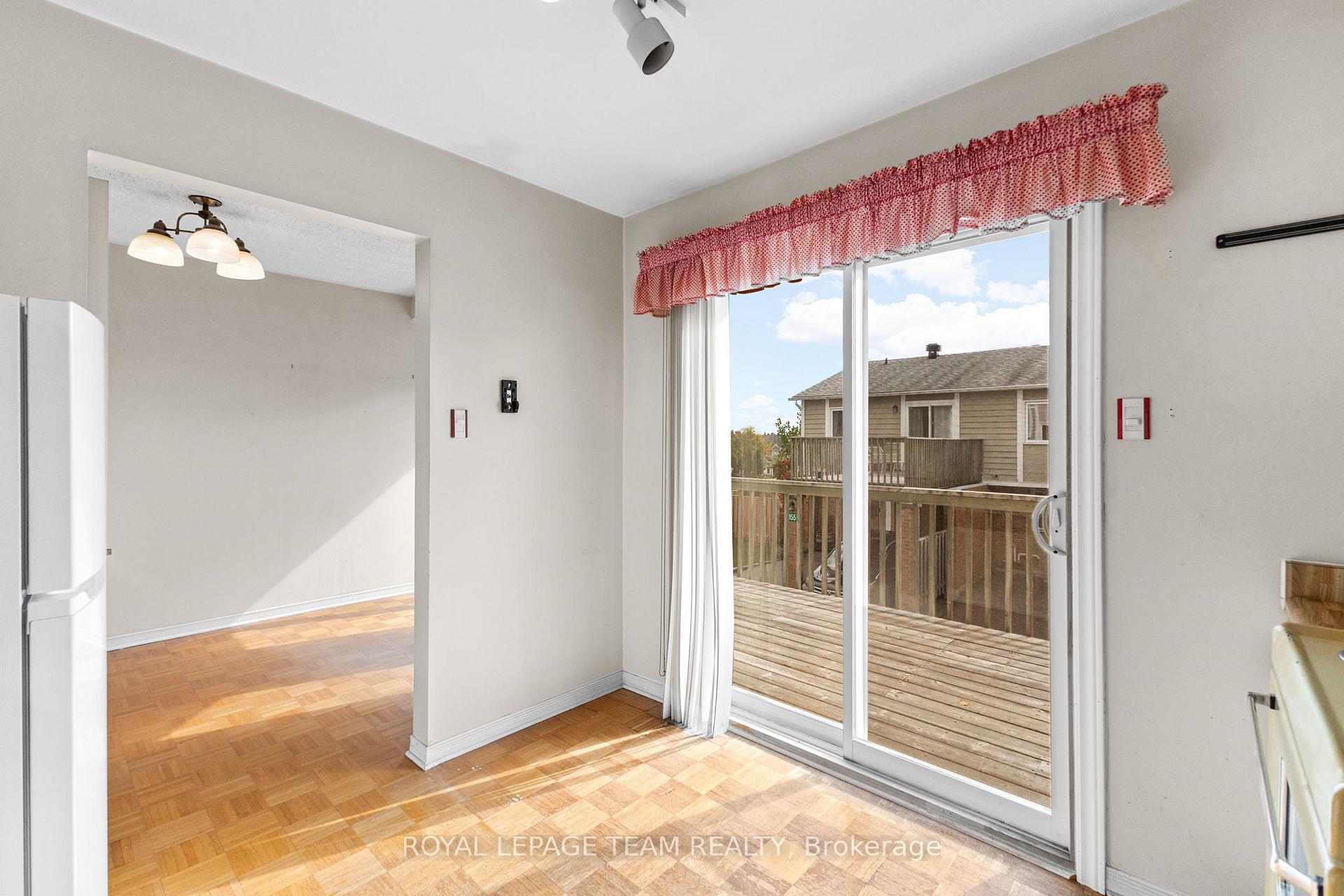 Photo 15 of 1149 Chimney Hill Way, Ottawa, Beacon Hill South — HOMEH