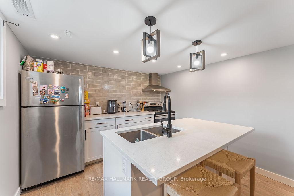 Photo 30 of 2163 Bingham Street, Ottawa, Elmvale Acres/Urbandale — HOMEH