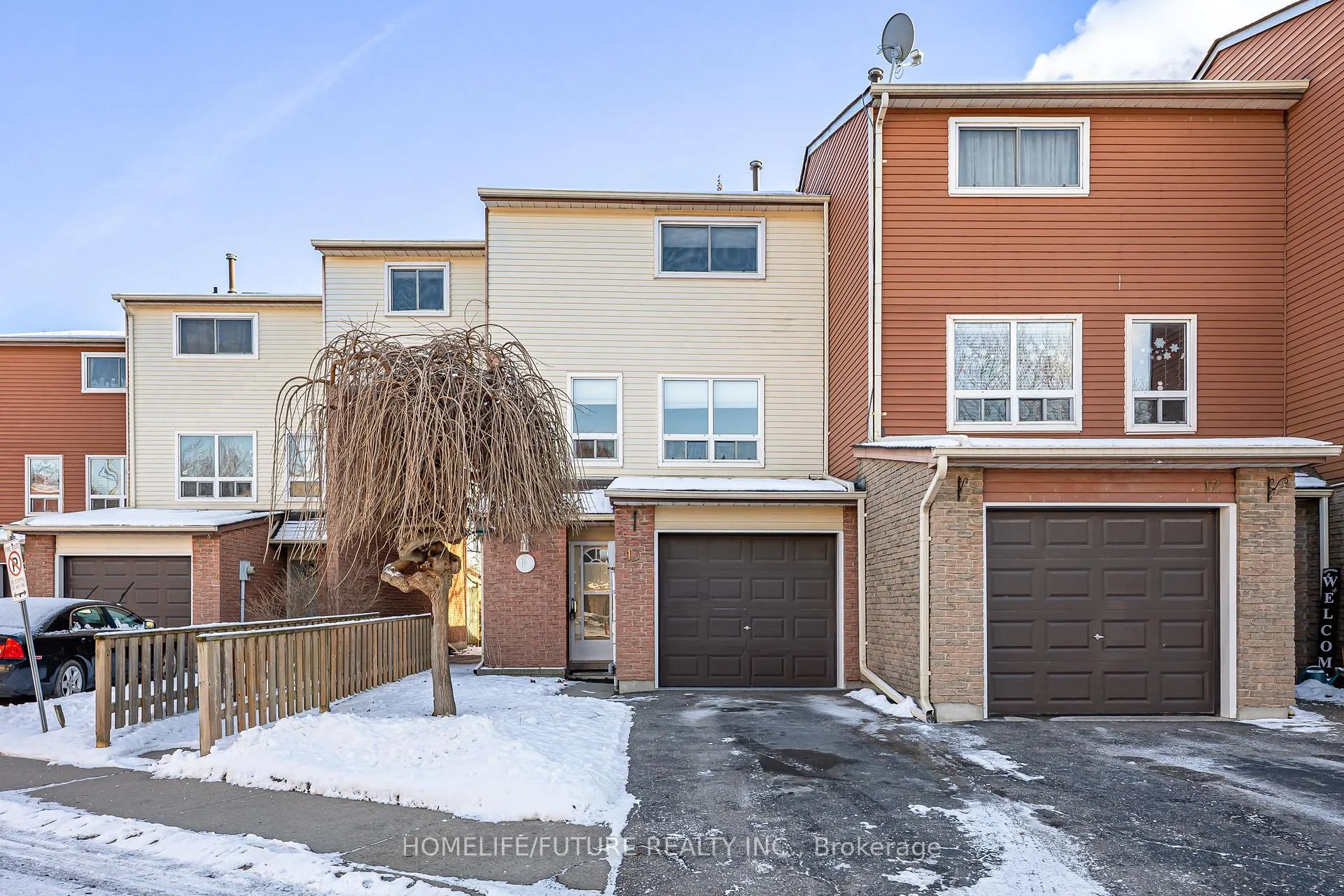 Photo 1 of Unit 13, 72 Martin Road, Clarington, Bowmanville — HOMEH