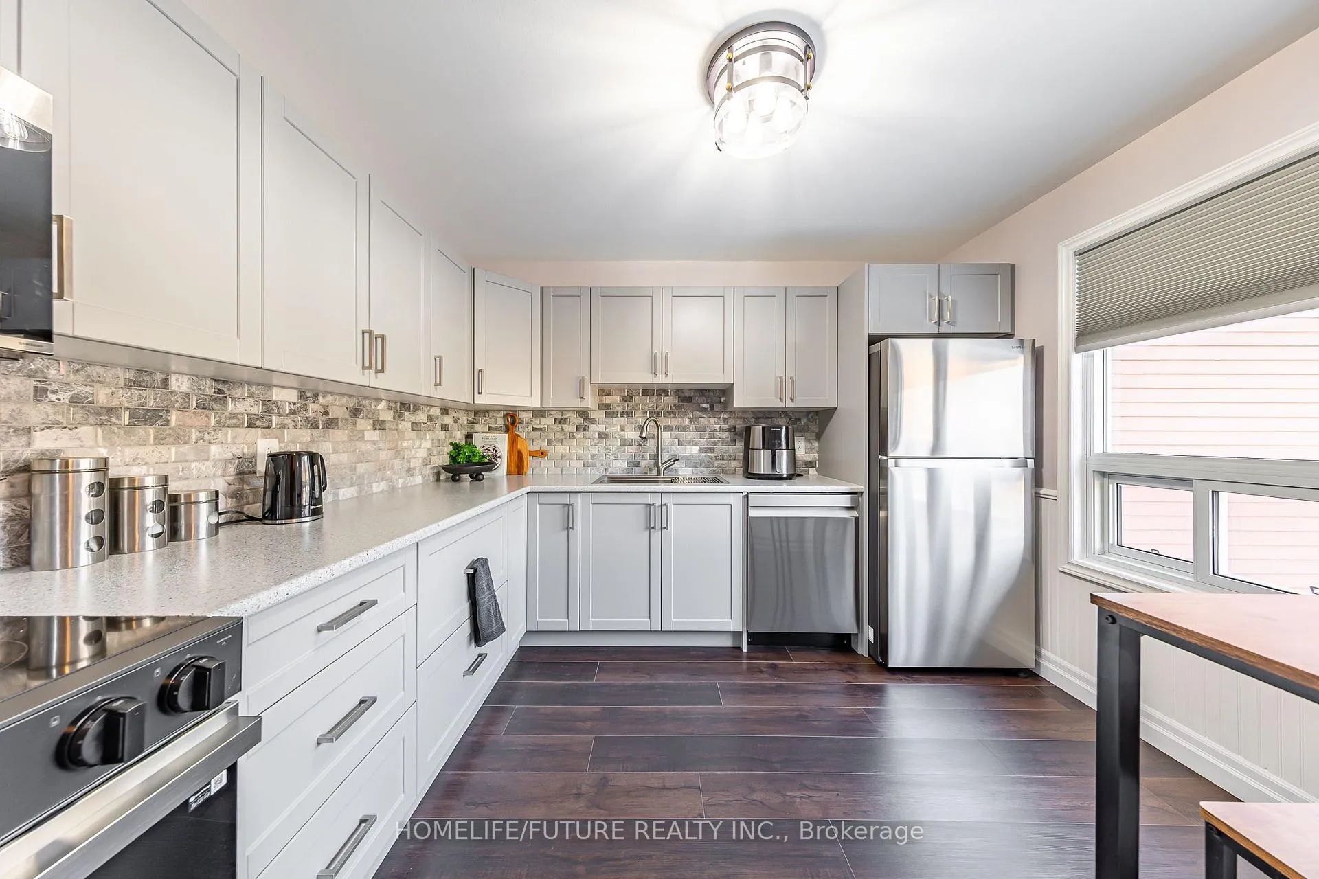 Photo 15 of Unit 13, 72 Martin Road, Clarington, Bowmanville — HOMEH