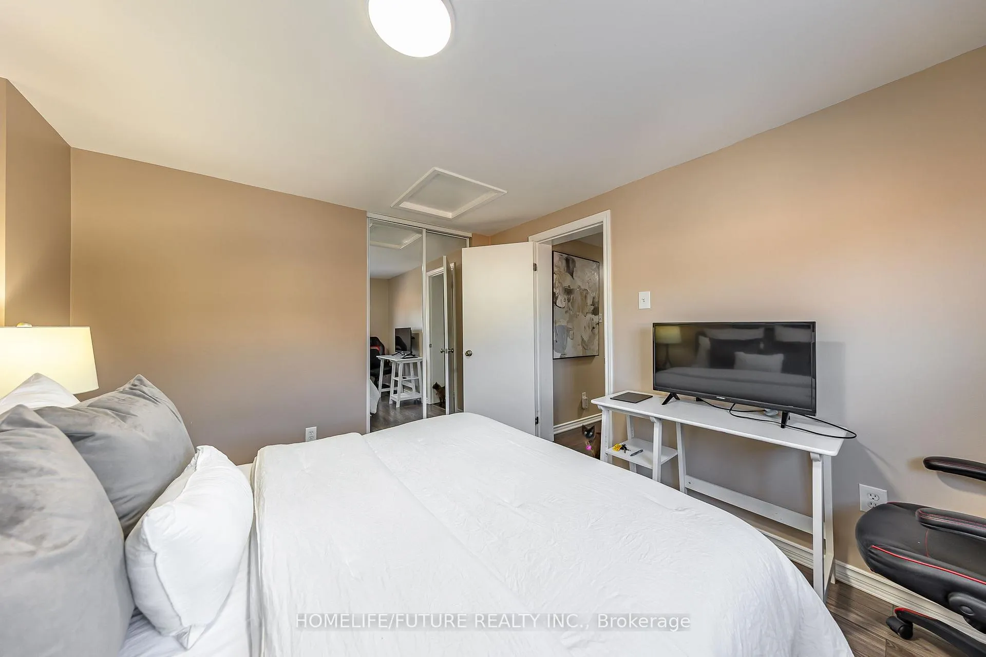 Photo 26 of Unit 13, 72 Martin Road, Clarington, Bowmanville — HOMEH