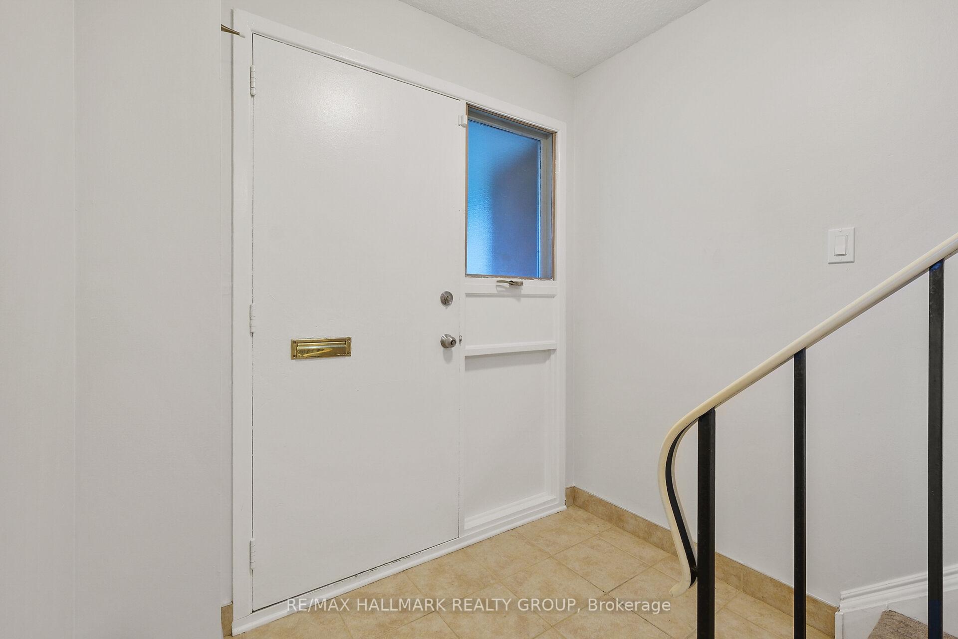 Photo 5 of Unit 89, 3691 Albion Road, Ottawa, Sawmill Creek/Timbermill — HOMEH