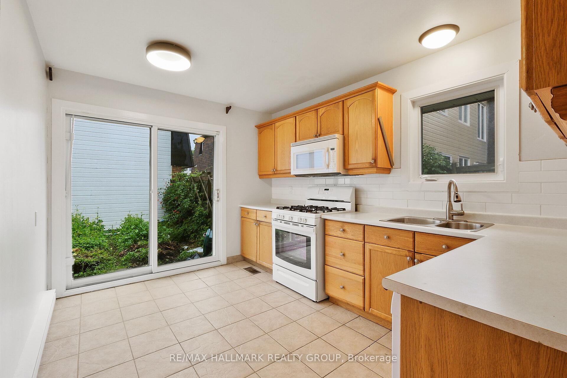 Photo 12 of Unit 89, 3691 Albion Road, Ottawa, Sawmill Creek/Timbermill — HOMEH
