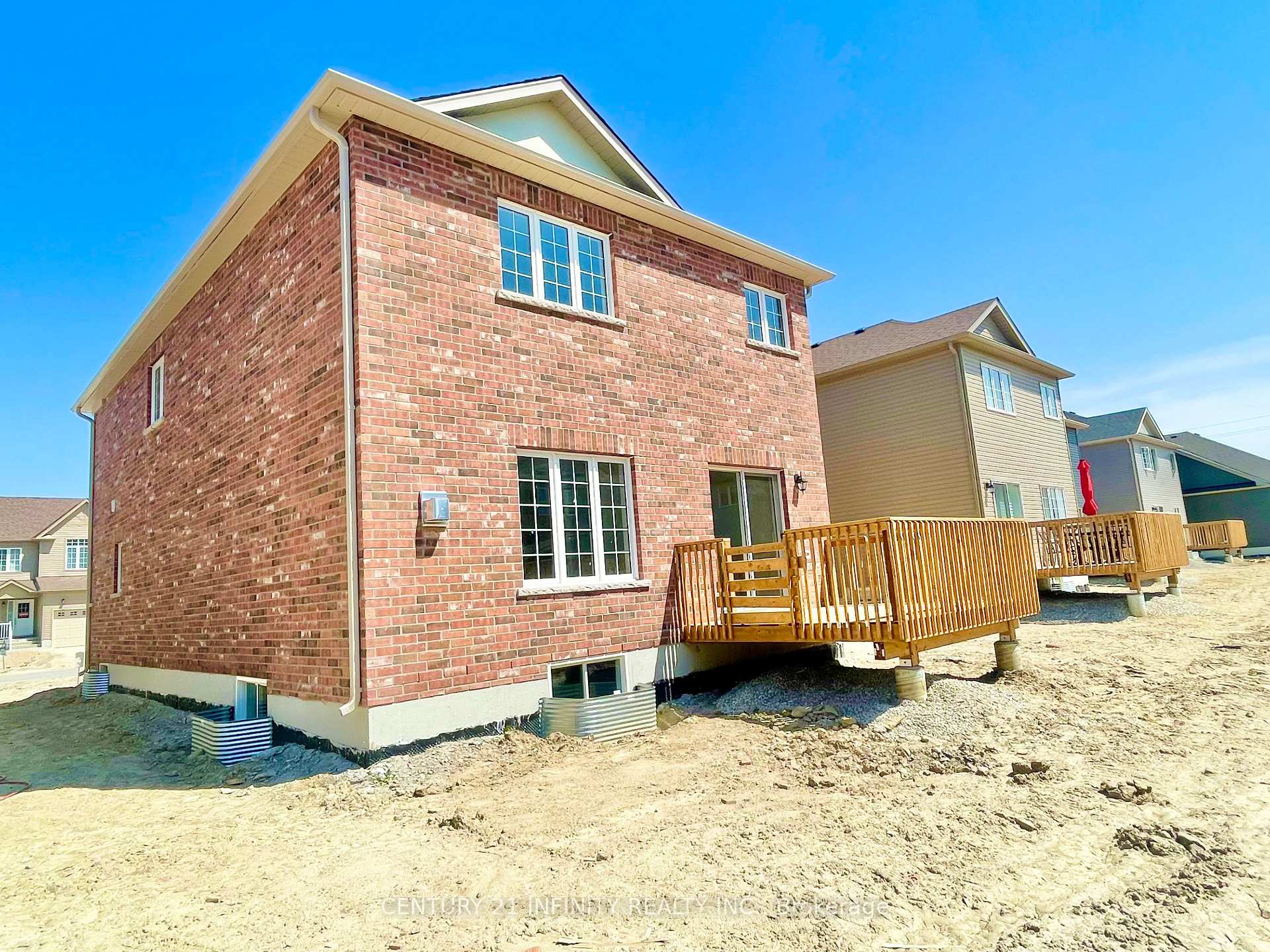 Photo 39 of 210 Cubitt Street, Clearview, Stayner — HOMEH
