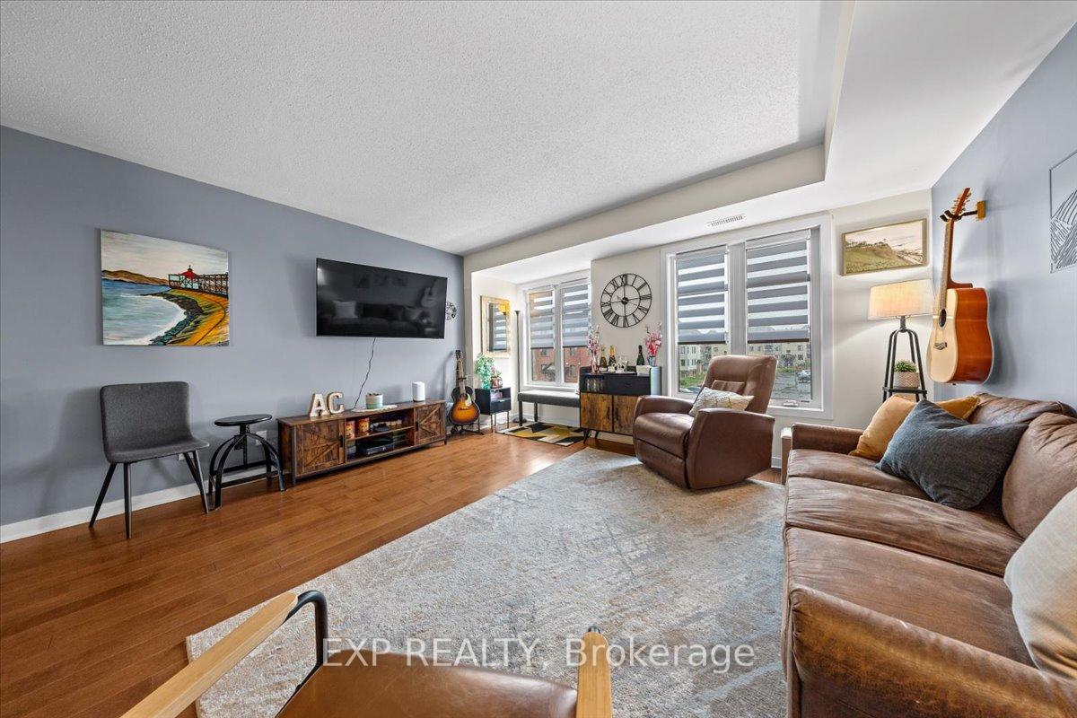 Photo 13 of 168 Bluestone Private, Ottawa, Avalon West — HOMEH