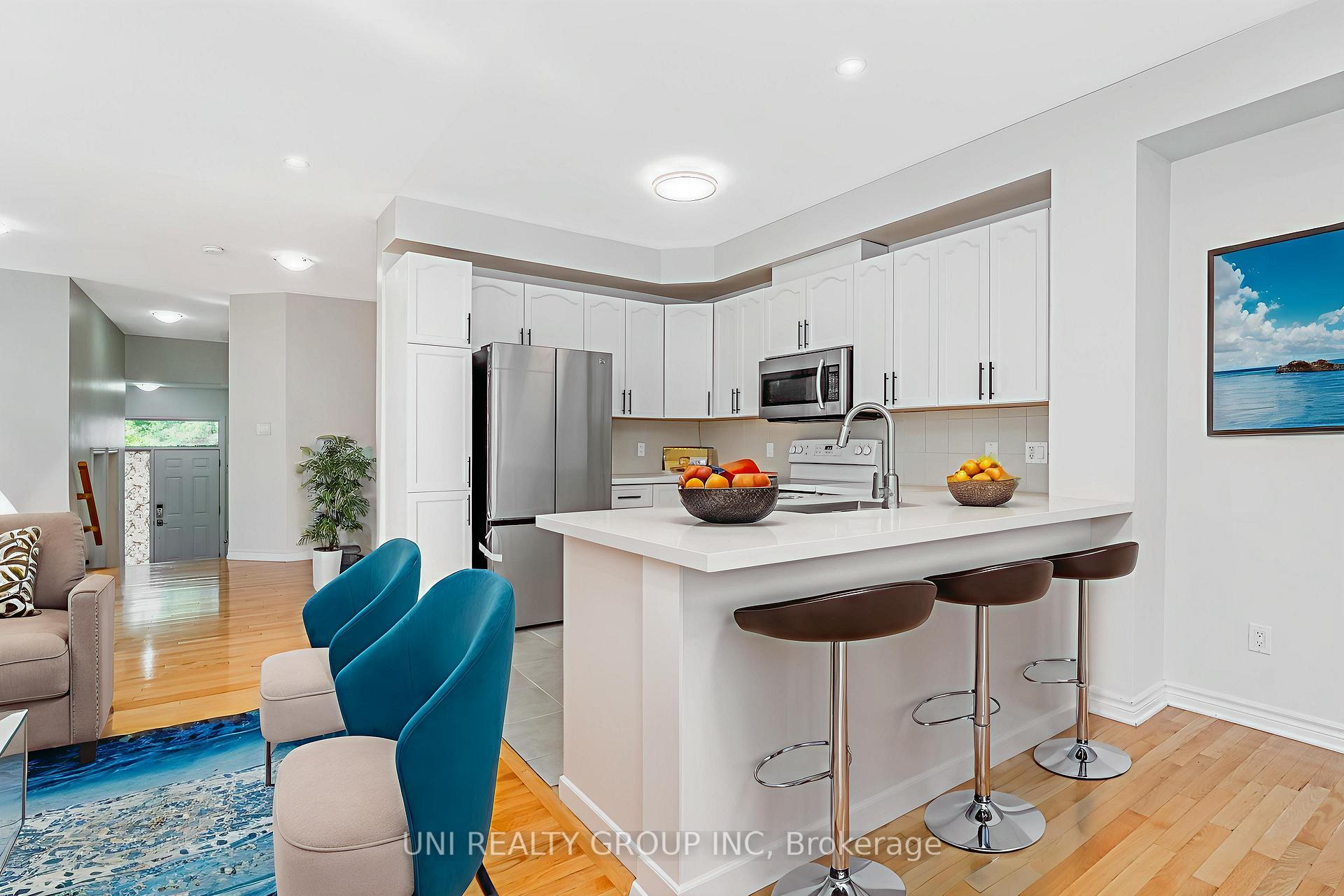 Photo 19 of 279 Harthill Way, Ottawa, Barrhaven - Heritage Park — HOMEH