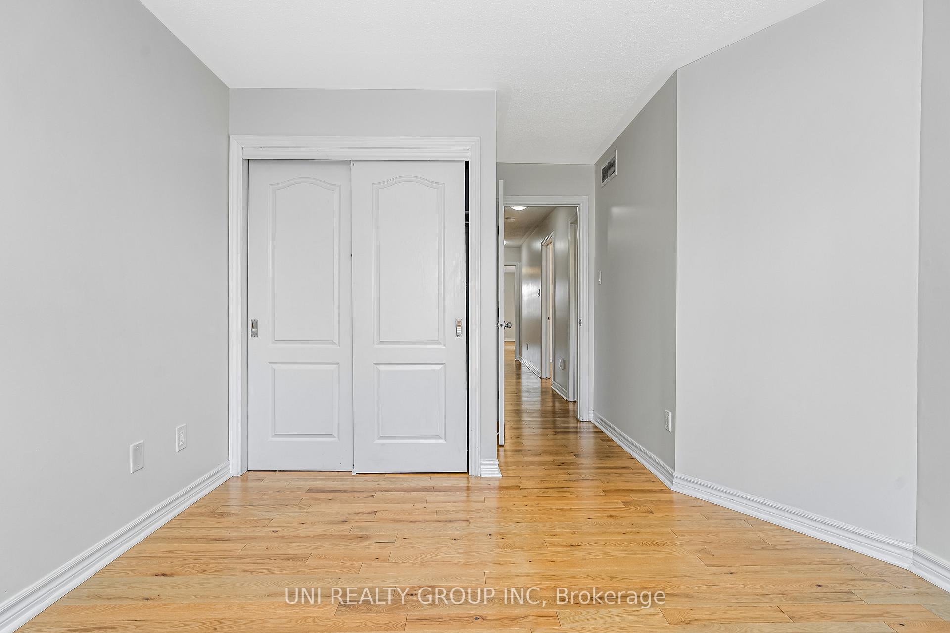Photo 30 of 279 Harthill Way, Ottawa, Barrhaven - Heritage Park — HOMEH