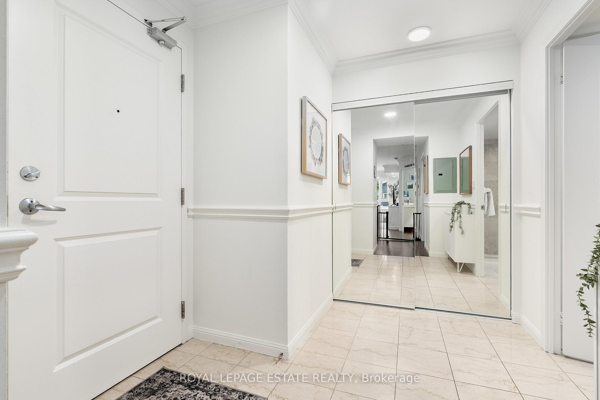 Photo 3 of Unit 313, 900 Mount Pleasant Road, Toronto, Mount Pleasant West — HOMEH