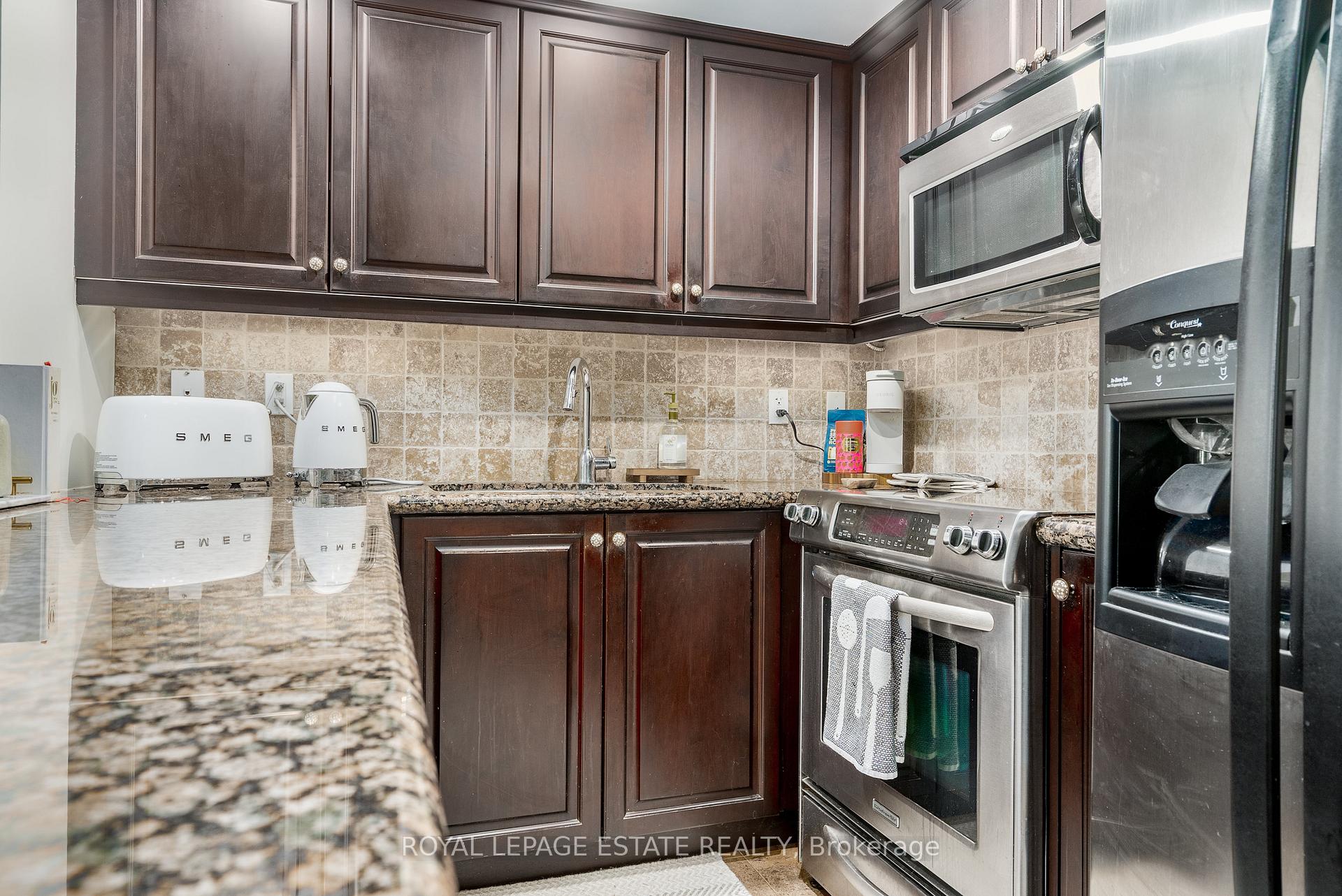 Photo 20 of Unit 313, 900 Mount Pleasant Road, Toronto, Mount Pleasant West — HOMEH
