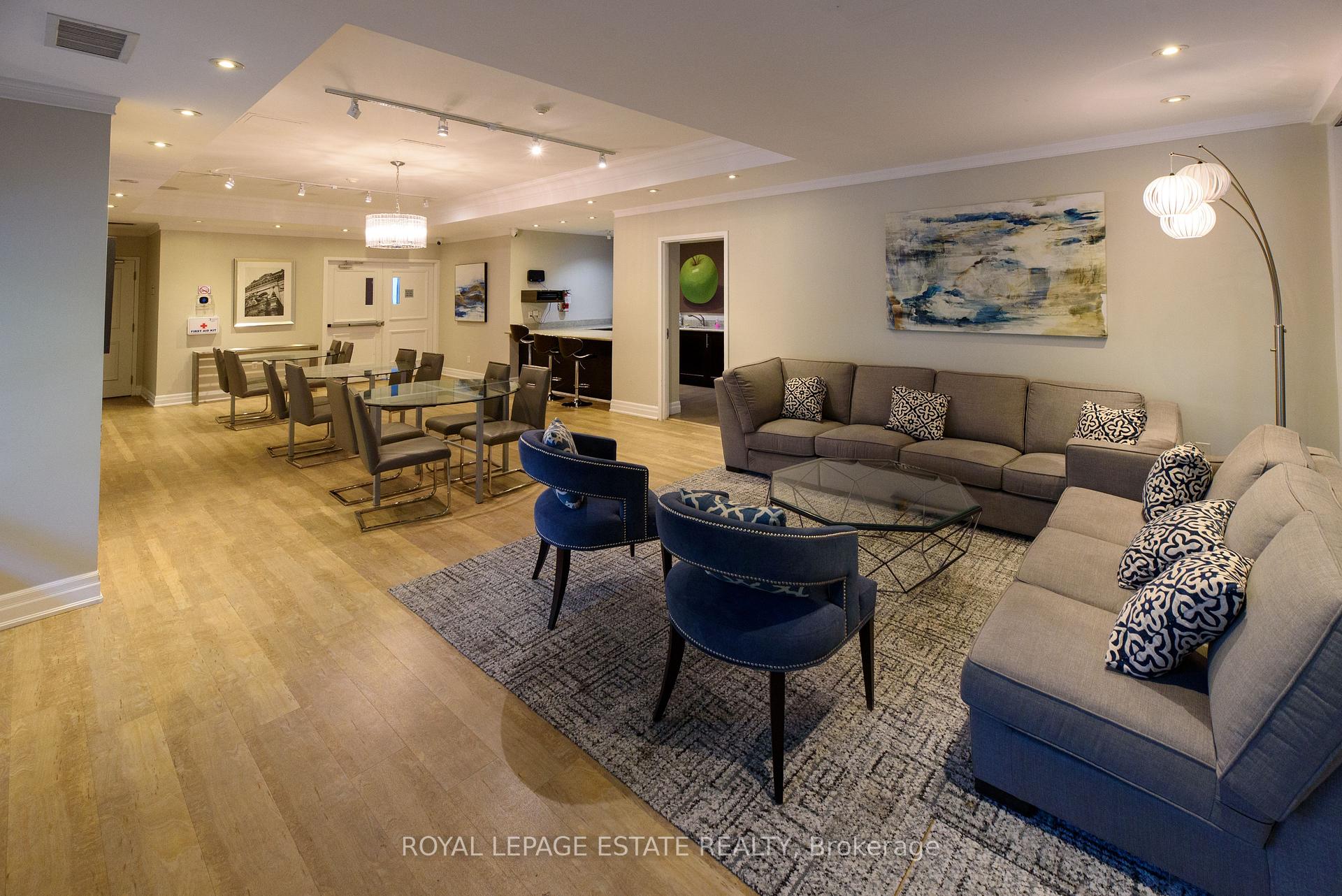 Photo 44 of Unit 313, 900 Mount Pleasant Road, Toronto, Mount Pleasant West — HOMEH