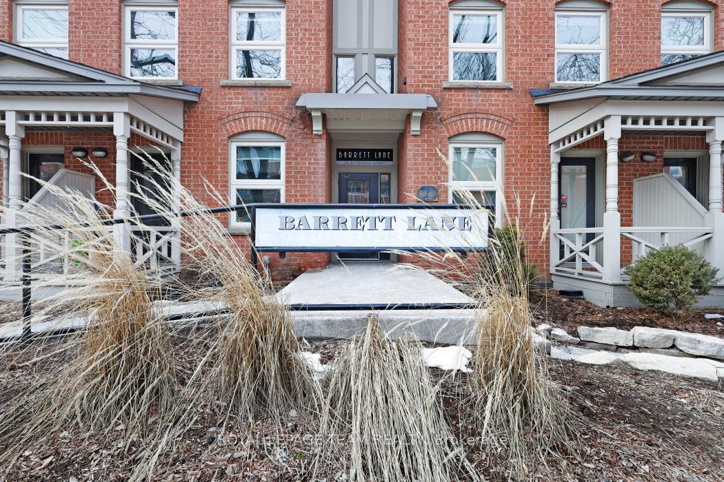Photo 2 of Unit 11, 215 St Patrick Street, Ottawa, Lower Town/Byward Market — HOMEH